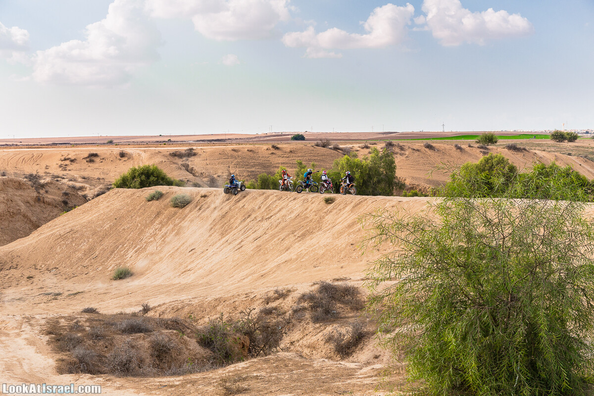 По холмам судьбы и долинам пустыни | גבעות גורל | LookAtIsrael.com - Фото путешествия по Израилю