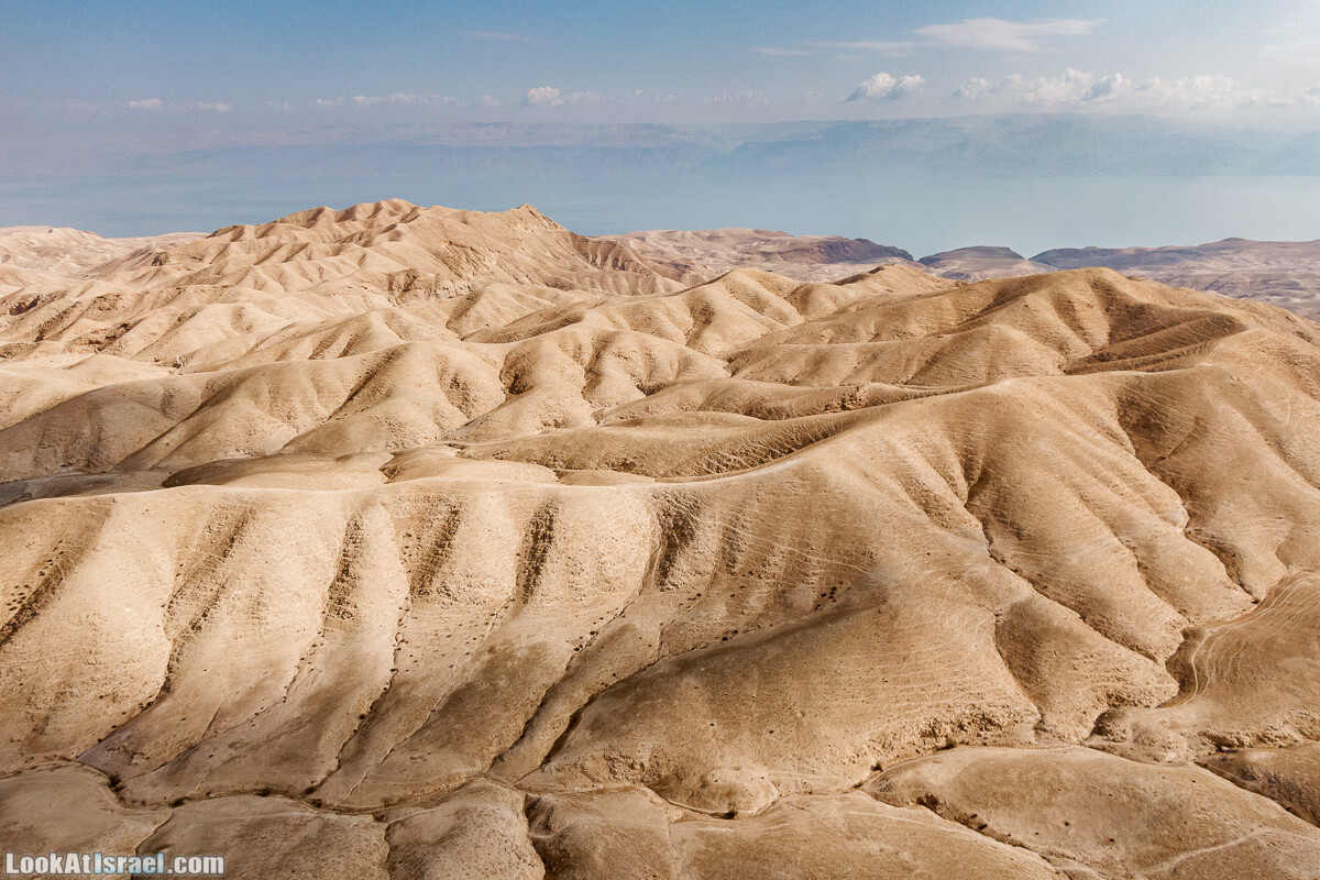 Поход по ущельям Тор и Самар, карболет, Мацок а-Этеким | נחל טור וסמר, כתף טור, מצוק העתקים | LookAtIsrael.com - Фото путешествия по Израилю