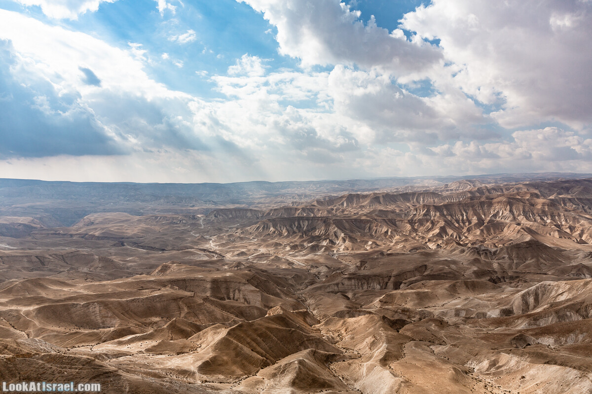 Поход по ущельям Тор и Самар, карболет, Мацок а-Этеким | נחל טור וסמר, כתף טור, מצוק העתקים | LookAtIsrael.com - Фото путешествия по Израилю