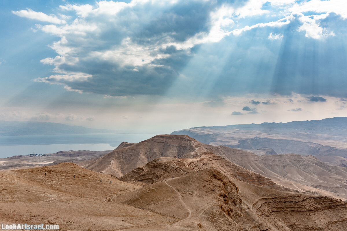 Поход по ущельям Тор и Самар, карболет, Мацок а-Этеким | נחל טור וסמר, כתף טור, מצוק העתקים | LookAtIsrael.com - Фото путешествия по Израилю