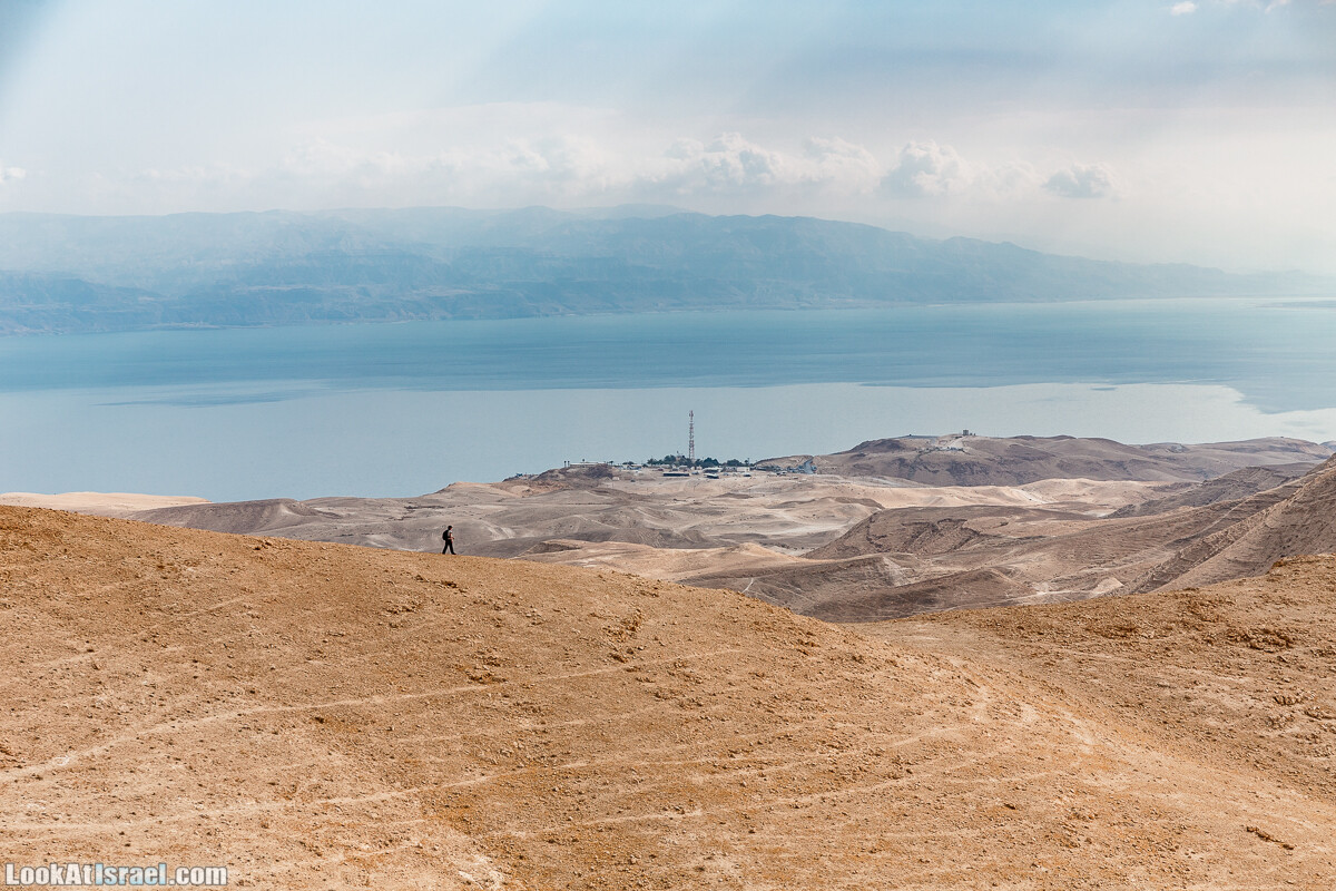 Поход по ущельям Тор и Самар, карболет, Мацок а-Этеким | נחל טור וסמר, כתף טור, מצוק העתקים | LookAtIsrael.com - Фото путешествия по Израилю