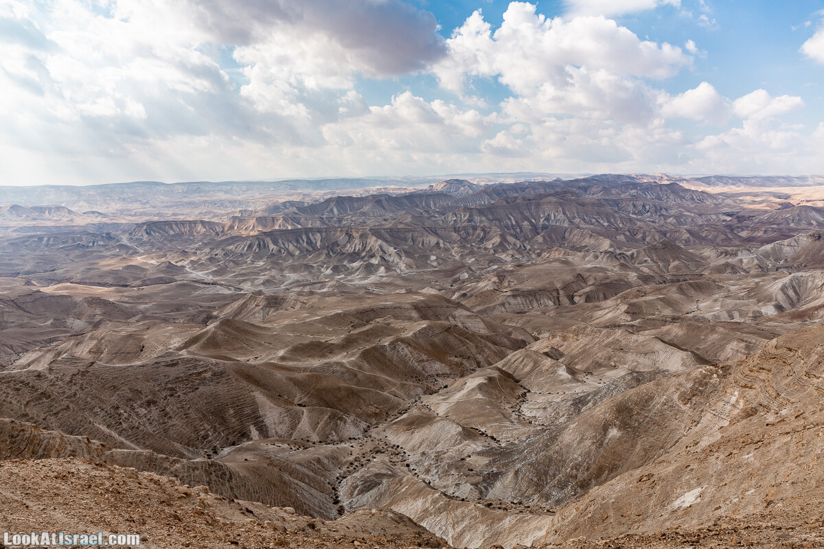 Поход по ущельям Тор и Самар, карболет, Мацок а-Этеким | נחל טור וסמר, כתף טור, מצוק העתקים | LookAtIsrael.com - Фото путешествия по Израилю