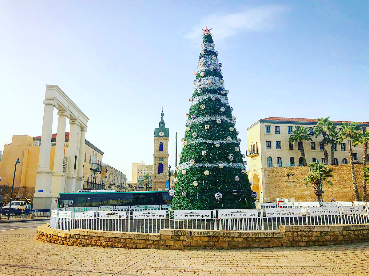 Рождественская ёлка в Яффо 2020 | Jaffa Christmass tree 2020 | LookAtIsrael.com - Фото путешествия по Израилю
