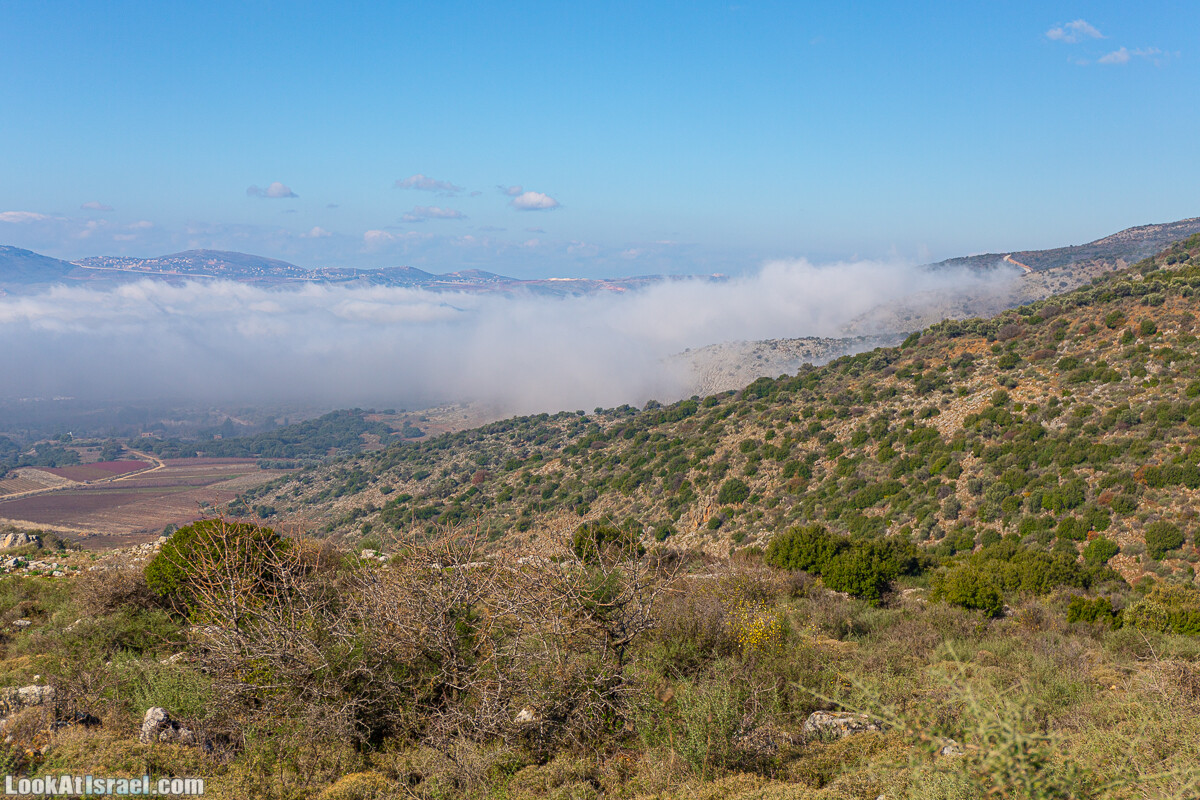 Голанские высоты - водопад Фара, гора Хермонит, Тель а-Саки | Fara waterfall, Hermonit mt, Tel a-Saqi | LookAtIsrael.com - Фото путешествия по Израилю