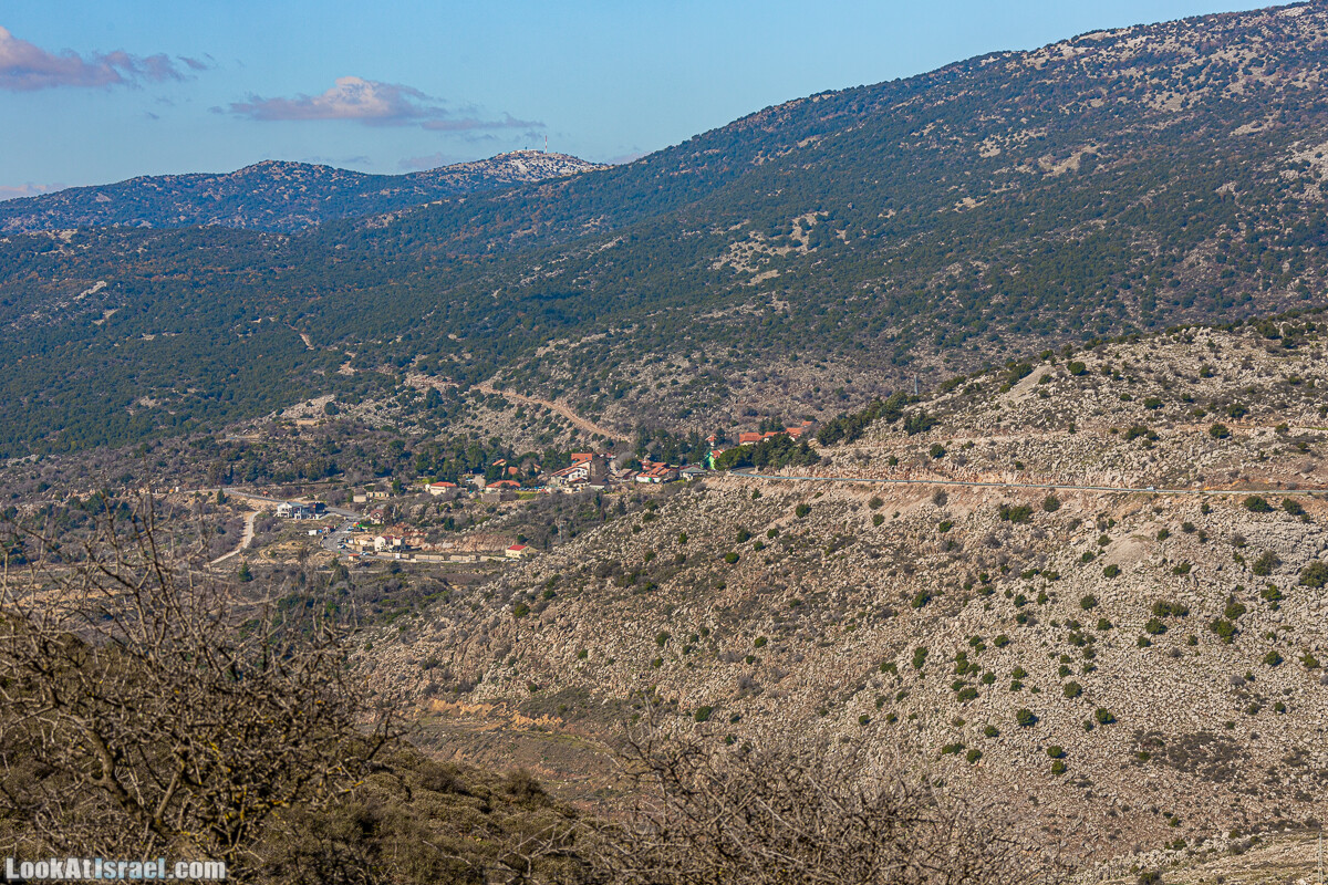 Голанские высоты - водопад Фара, гора Хермонит, Тель а-Саки | Fara waterfall, Hermonit mt, Tel a-Saqi | LookAtIsrael.com - Фото путешествия по Израилю