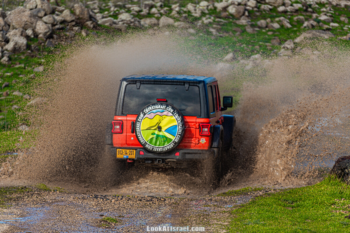 Голанские высоты - водопад Фара, гора Хермонит, Тель а-Саки | Fara waterfall, Hermonit mt, Tel a-Saqi | LookAtIsrael.com - Фото путешествия по Израилю