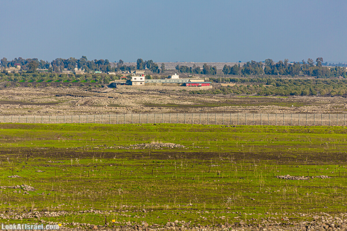 Голанские высоты - водопад Фара, гора Хермонит, Тель а-Саки | Fara waterfall, Hermonit mt, Tel a-Saqi | LookAtIsrael.com - Фото путешествия по Израилю