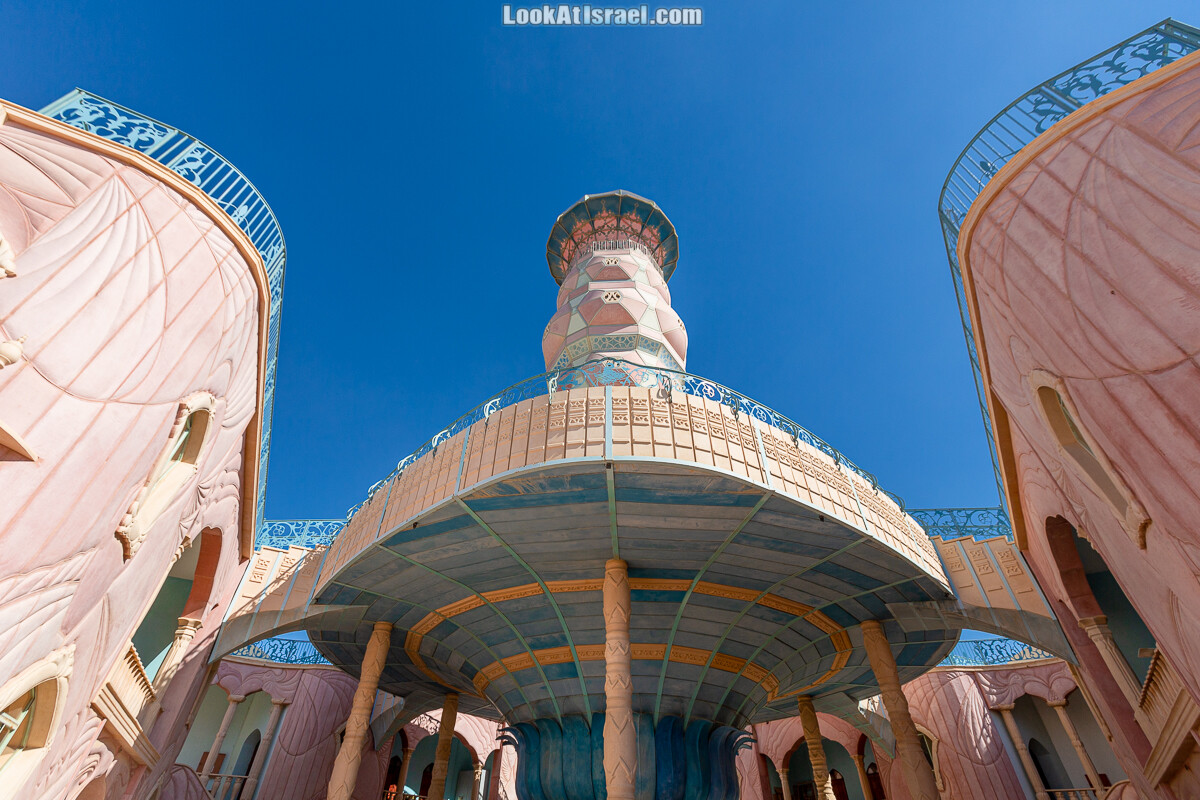 Центр искусств в кибуце Неот Смадар | בית האומנויות בקיבוץ נאות סמדר | LookAtIsrael.com - Фото путешествия по Израилю