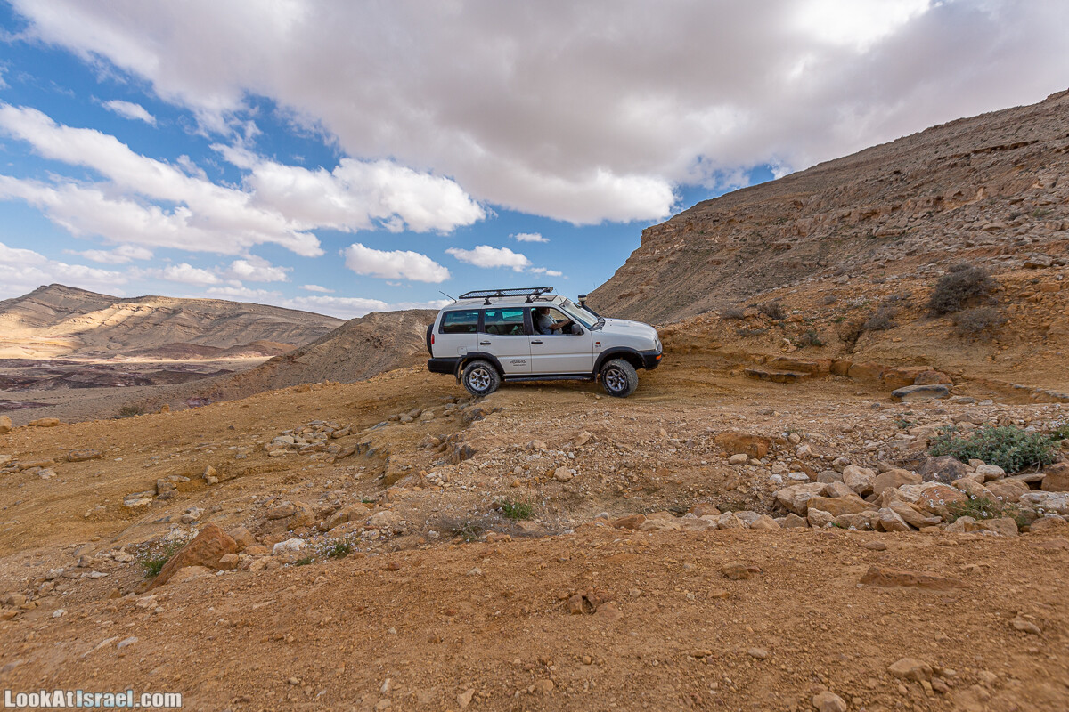 Подъём Маале Авраам, Большой кратер (Махтеш Йерухам) | דרך ומעלה אברהם במכתש ירוחם | LookAtIsrael.com - Фото путешествия по Израилю