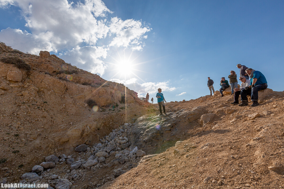 Подъём Маале Авраам, Большой кратер (Махтеш Йерухам) | דרך ומעלה אברהם במכתש ירוחם | LookAtIsrael.com - Фото путешествия по Израилю