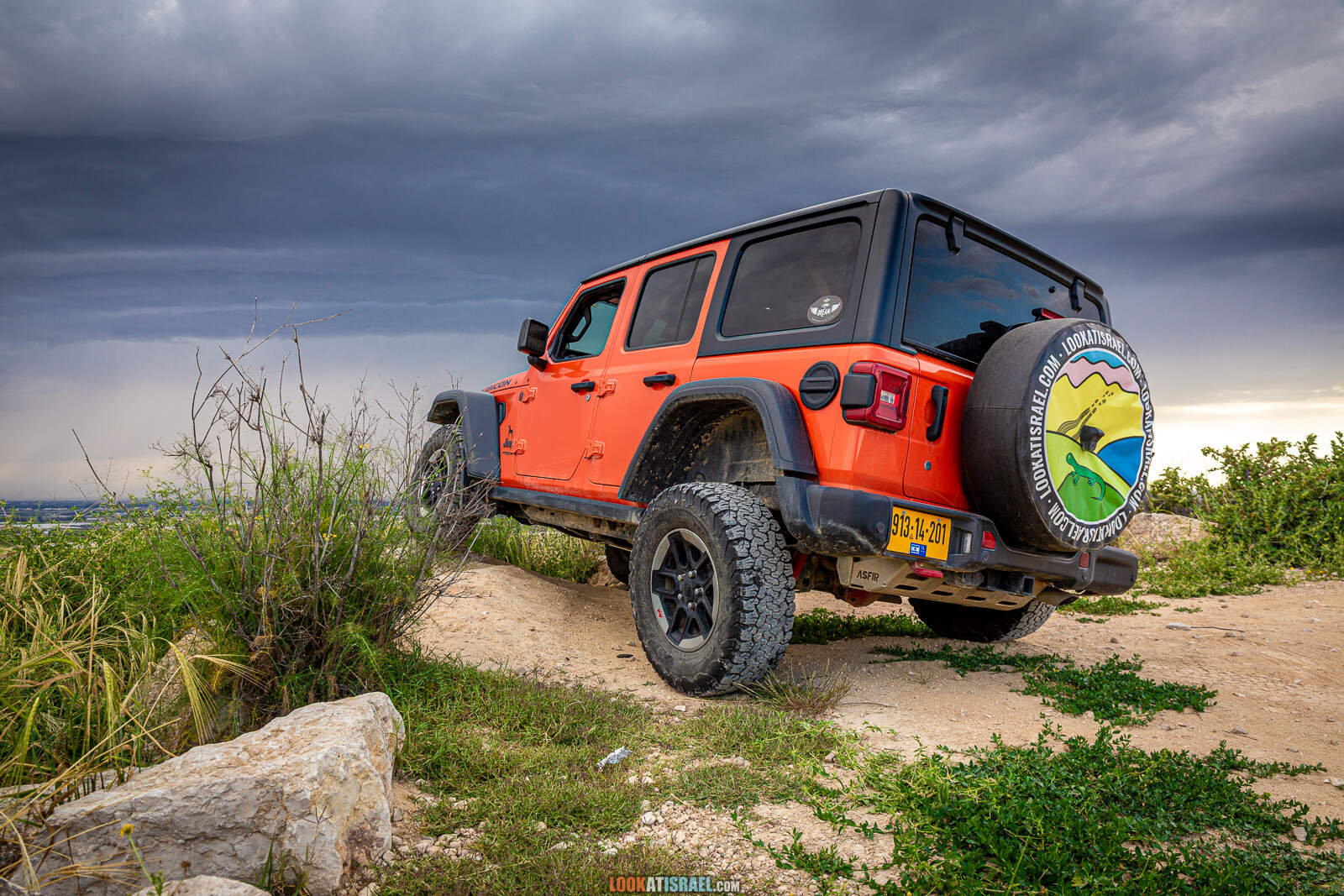 Первая вылазка на природу после месяца карантина. Тель Гезер | LookAtIsrael.com - Фото путешествия по Израилю