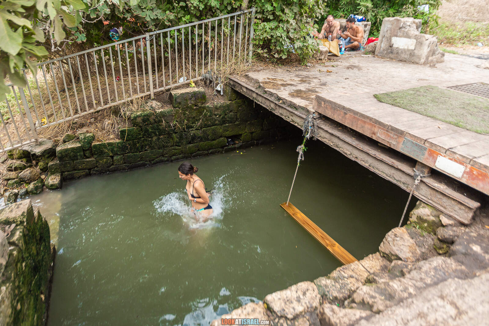 Путешествие на внедорожниках по Галилее. Ручей нахаль Ципори