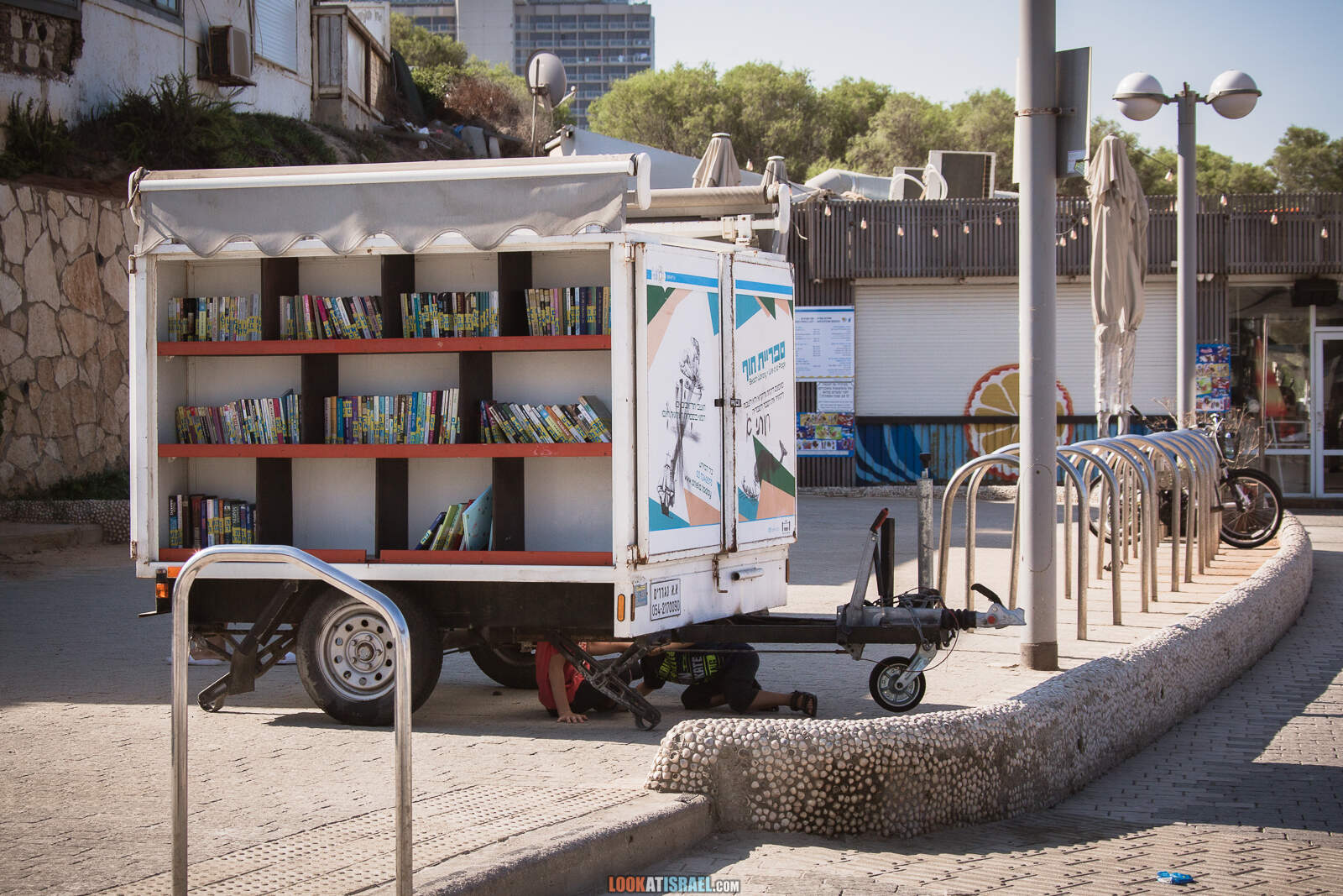 Пляжи и набережная Тель-Авива во время карантина | Lockdown on beaches of Tel Aviv | LookAtIsrael.com - Фото путешествия по Израилю