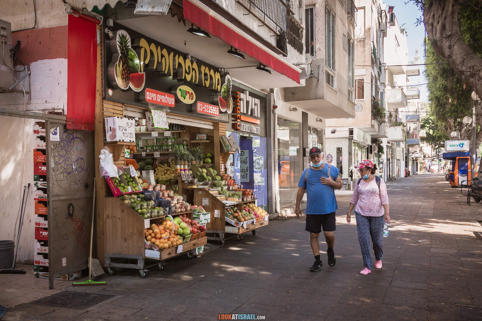 Тель-Авив, улица Дизенгофф во время карантина | Lockdown on beaches of Tel Aviv | LookAtIsrael.com - Фото путешествия по Израилю