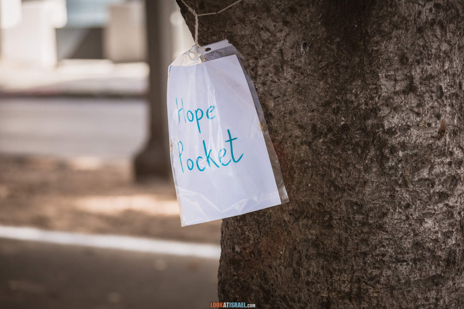 Тель-Авив, бульвар Ротшильд и театр Габими во время карантина | Lockdown on beaches of Tel Aviv | LookAtIsrael.com - Фото путешествия по Израилю