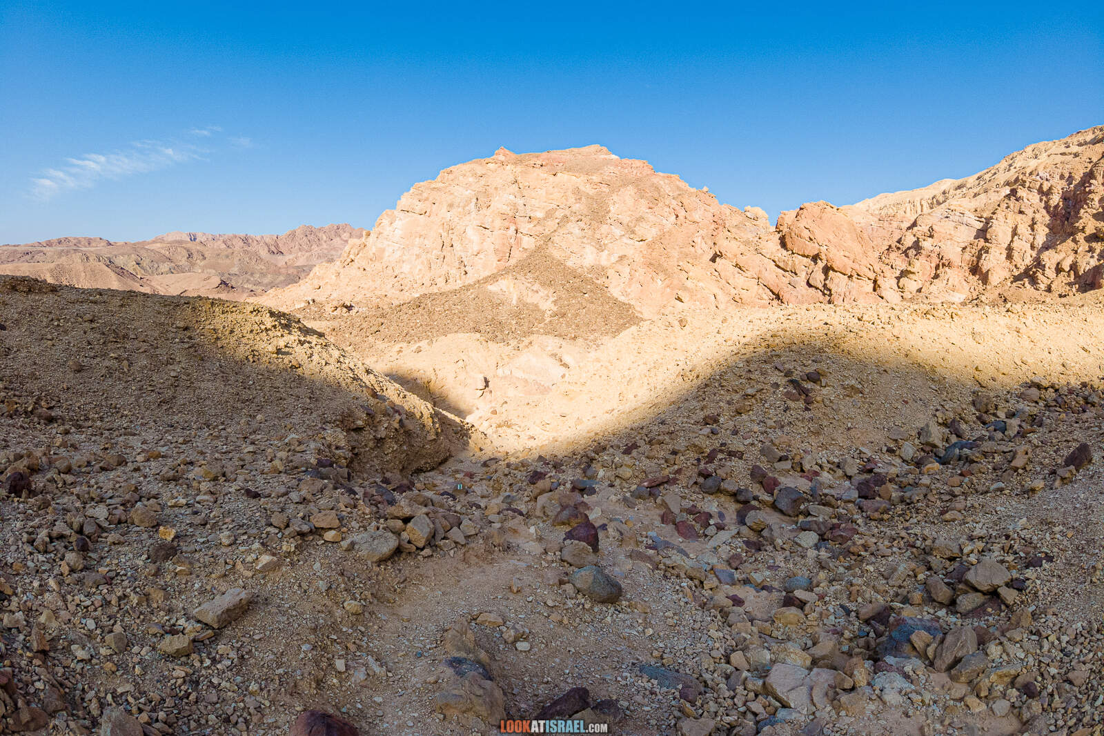 Поход по Эйлатским горам - Проход Маавар Цафра (מעבר צפרה) Ущелье Гешрон (נחל גשרון) гора Цфахот (הר צפחות) | LookAtIsrael.com - Фото путешествия по Израилю