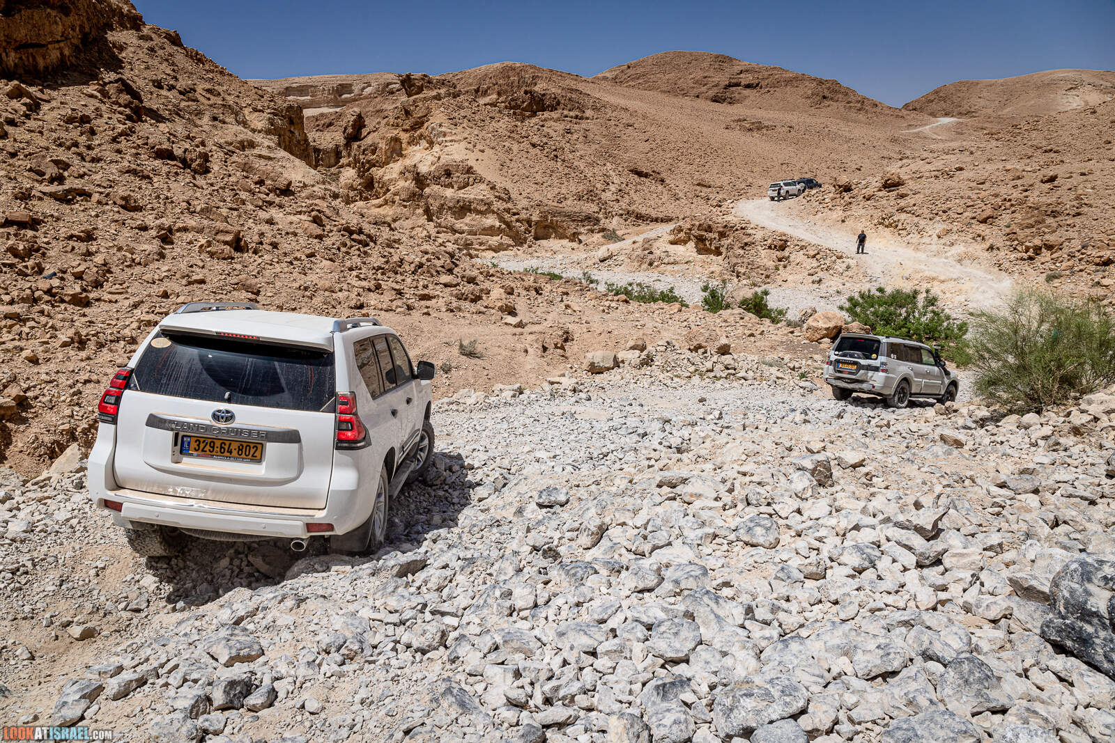 По пустыне на внедорожниках | LookAtIsrael.com - Фото путешествия по Израилю