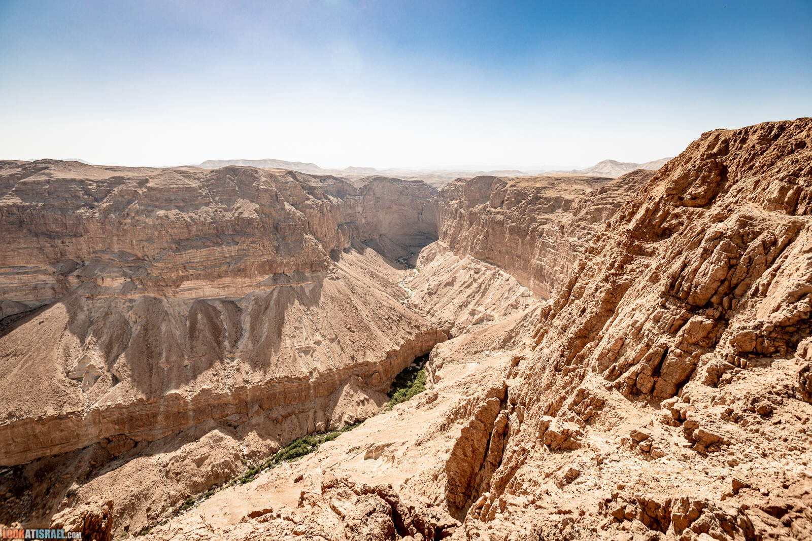 Иудейская пустыня, обзорная точка Мицпе Аругот | LookAtIsrael.com - Фото путешествия по Израилю