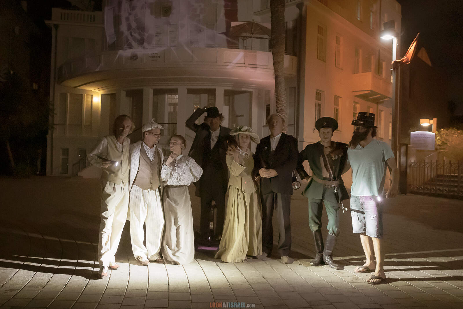 TLV STREET SHOW - иммерсивное уличной шоу