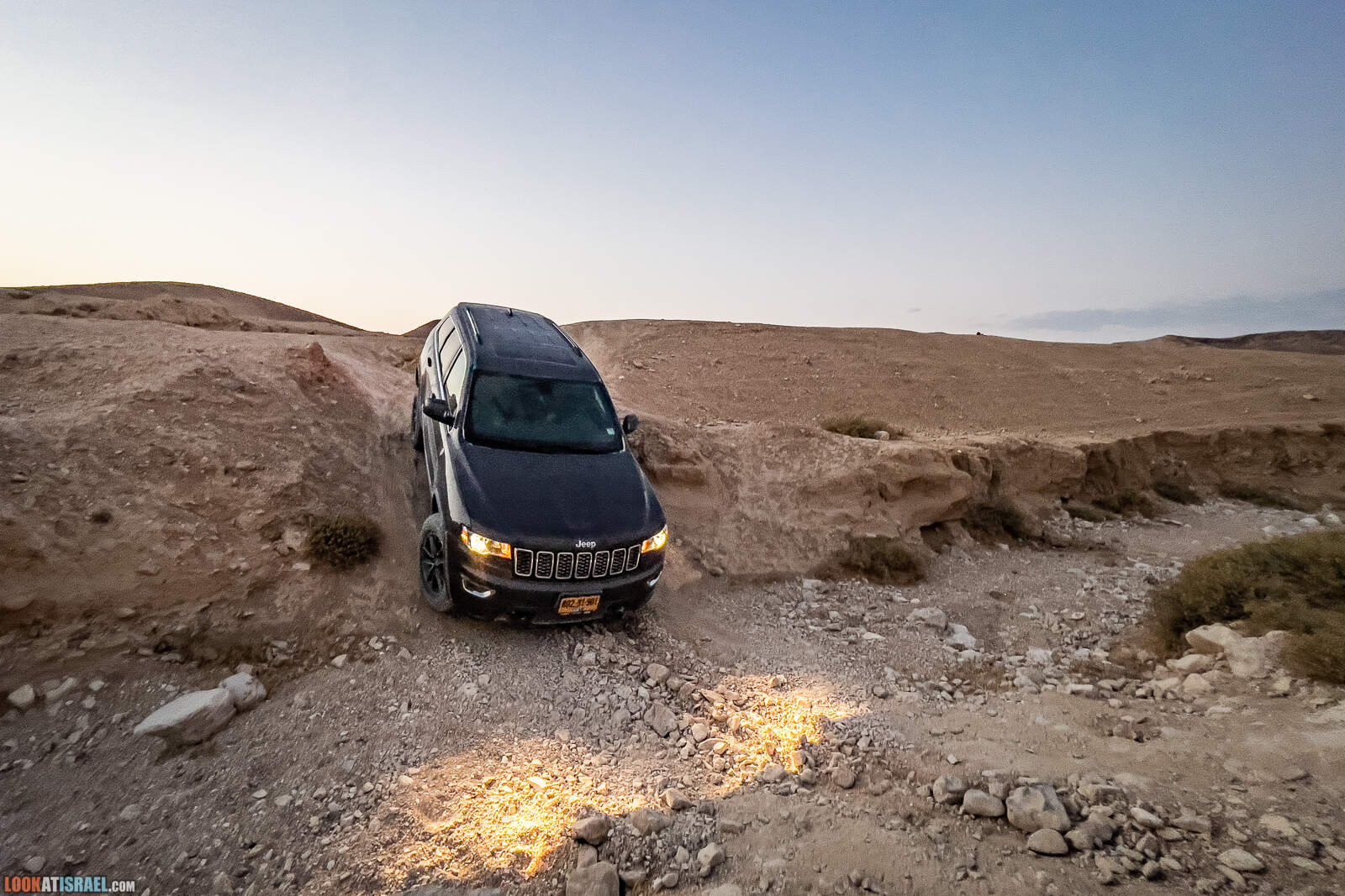 Иудейская пустыне на внедорожнике, монастырь Мар Саба, гора Мунтар (Азазель) | מסע מסכם קורס נהג מתקדם קיץ 2021 שבילים - LookAtIsrael.com - Фото путешествия по Израилю