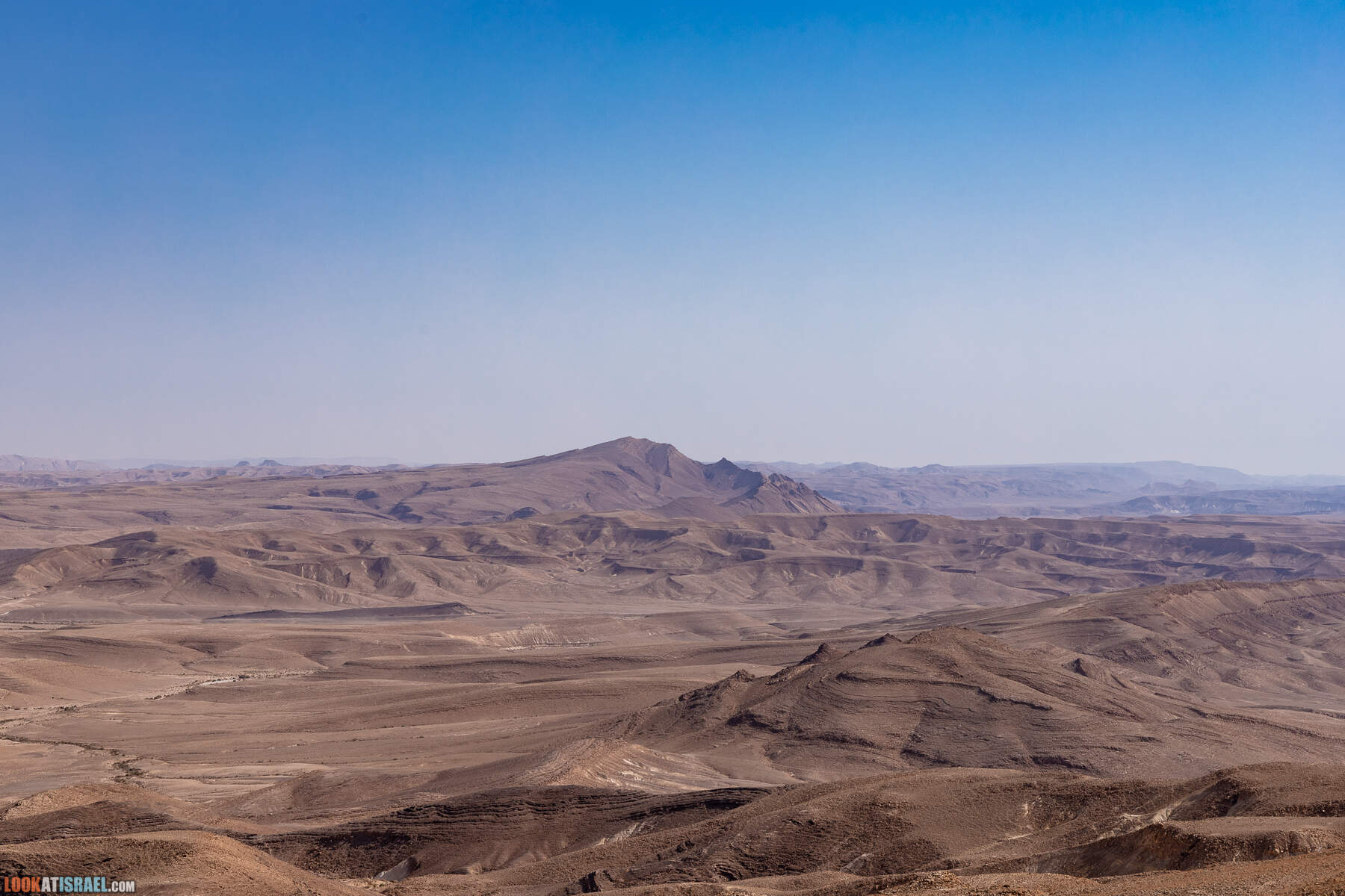 Южная часть дороги 10 вдоль границы с Египтом и Эйлатские горы - гора Берех, нахаль Метек, нахаль Ботем и Ботмим, обратная сторона долины Тимна, гигантские бульбусы в Израиле |  LookAtIsrael.com - Фото путешествия по Израилю