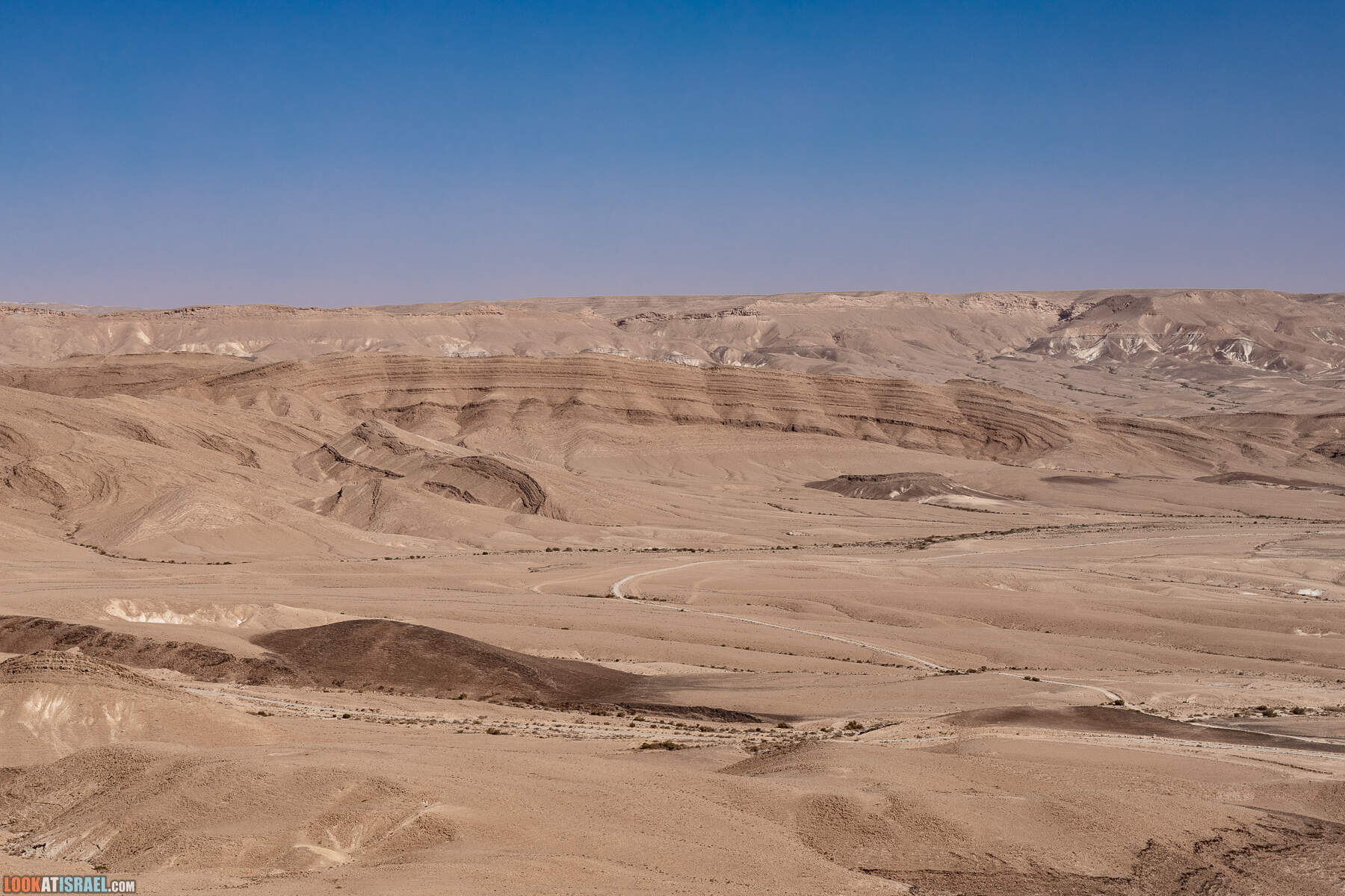 Южная часть дороги 10 вдоль границы с Египтом и Эйлатские горы - гора Берех, нахаль Метек, нахаль Ботем и Ботмим, обратная сторона долины Тимна, гигантские бульбусы в Израиле |  LookAtIsrael.com - Фото путешествия по Израилю