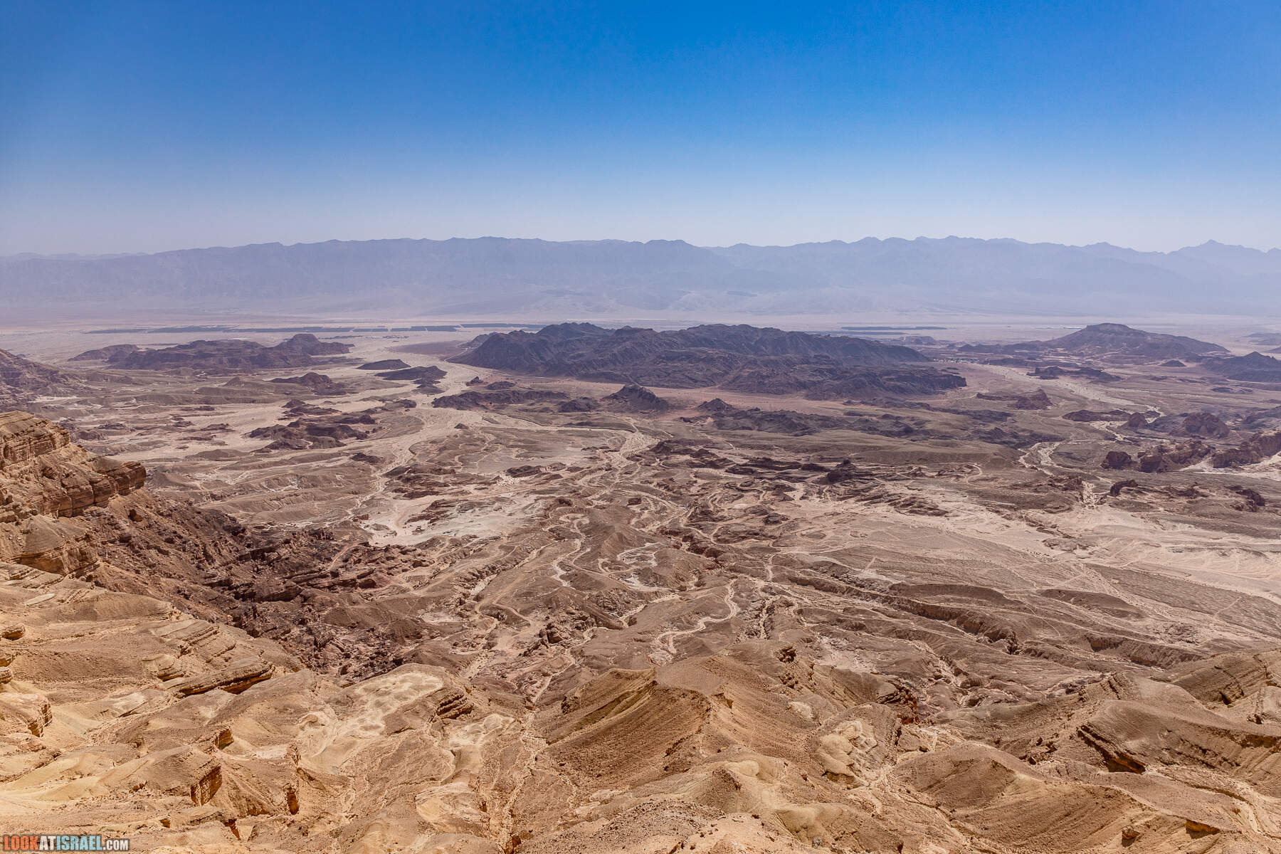 Южная часть дороги 10 вдоль границы с Египтом и Эйлатские горы - гора Берех, нахаль Метек, нахаль Ботем и Ботмим, обратная сторона долины Тимна, гигантские бульбусы в Израиле |  LookAtIsrael.com - Фото путешествия по Израилю