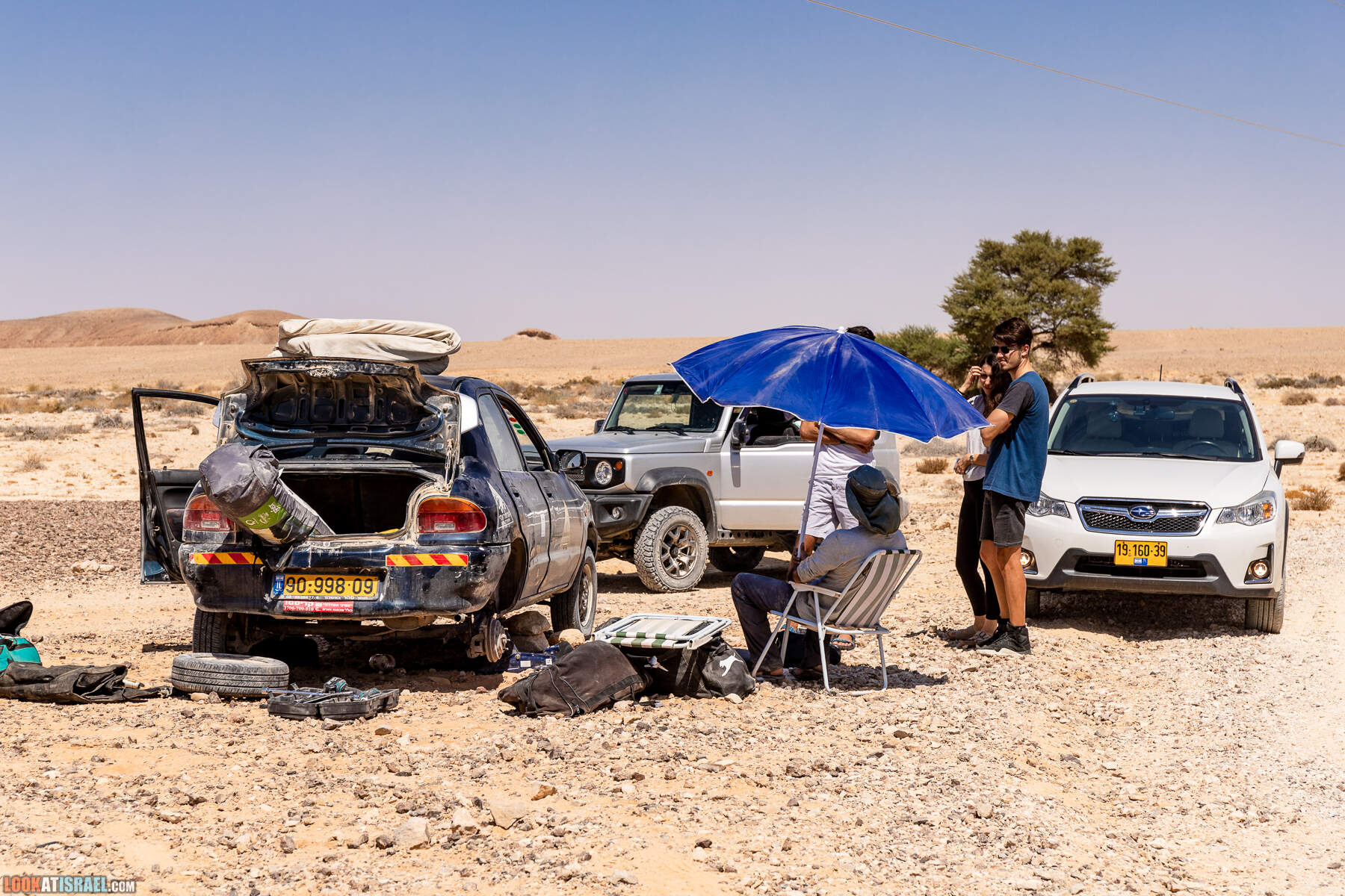 Южная часть дороги 10 вдоль границы с Египтом и Эйлатские горы - гора Берех, нахаль Метек, нахаль Ботем и Ботмим, обратная сторона долины Тимна, гигантские бульбусы в Израиле |  LookAtIsrael.com - Фото путешествия по Израилю