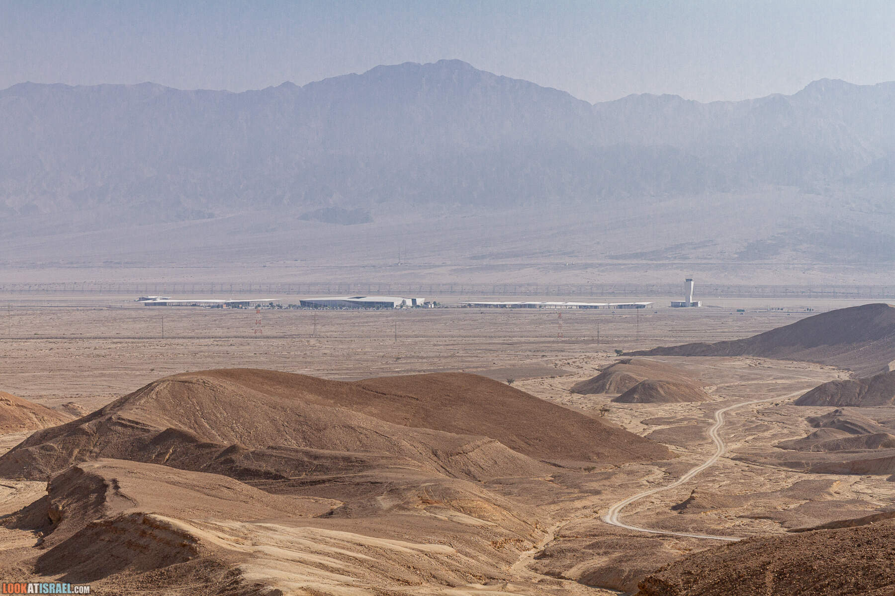 Ручьи Нахаль Этек, Нахаль Метек, Маале Шахарут и путешествие 4x4 по Эйлатским горам  - LookAtIsrael.com - Фото путешествия по Израилю