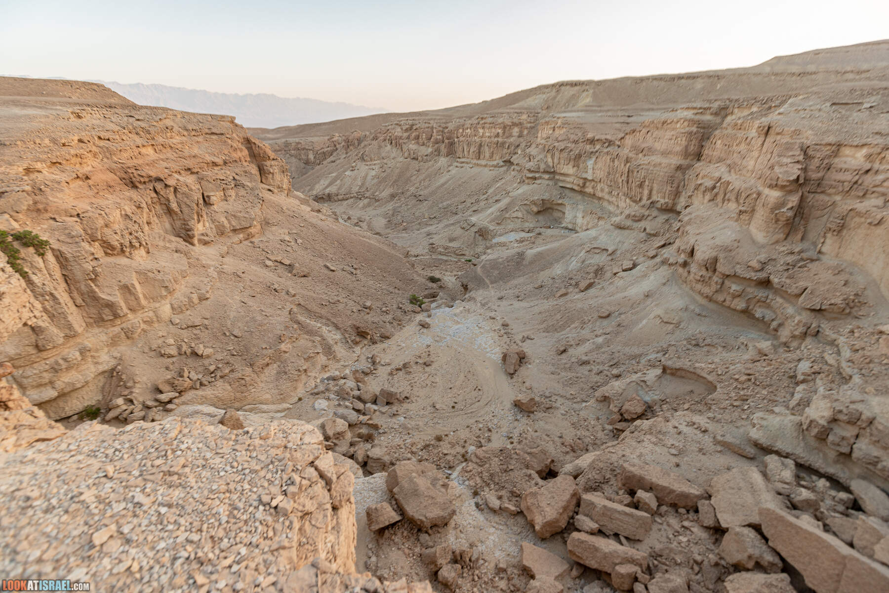 Ручьи Нахаль Этек, Нахаль Метек, Маале Шахарут и путешествие 4x4 по Эйлатским горам  - LookAtIsrael.com - Фото путешествия по Израилю