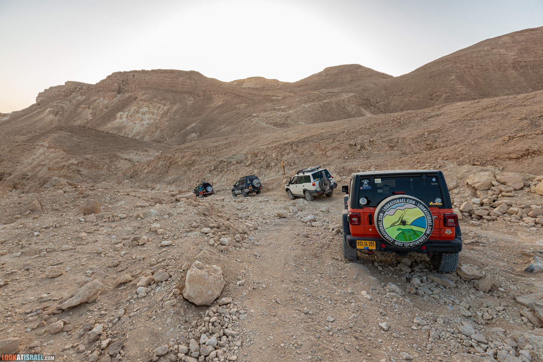 Ручьи Нахаль Этек, Нахаль Метек, Маале Шахарут и путешествие 4x4 по Эйлатским горам  - LookAtIsrael.com - Фото путешествия по Израилю