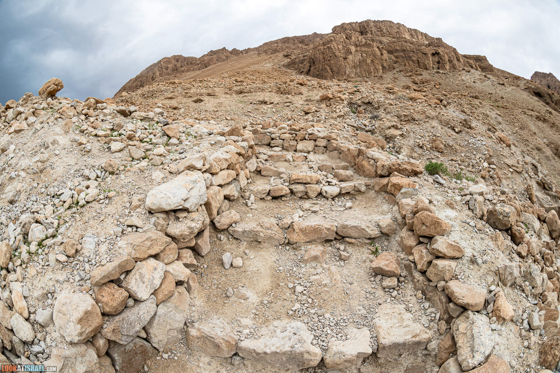 Поход по ущелью Кумран, Мацок Этеким, Рош Цуким