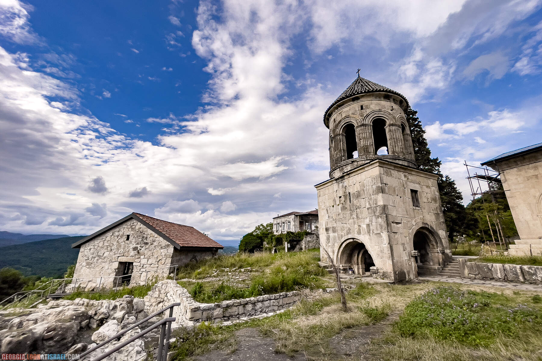 Путешествие в западную Грузию - Монастырь Джвали, первая столица Мцхета, монастырь Гилати