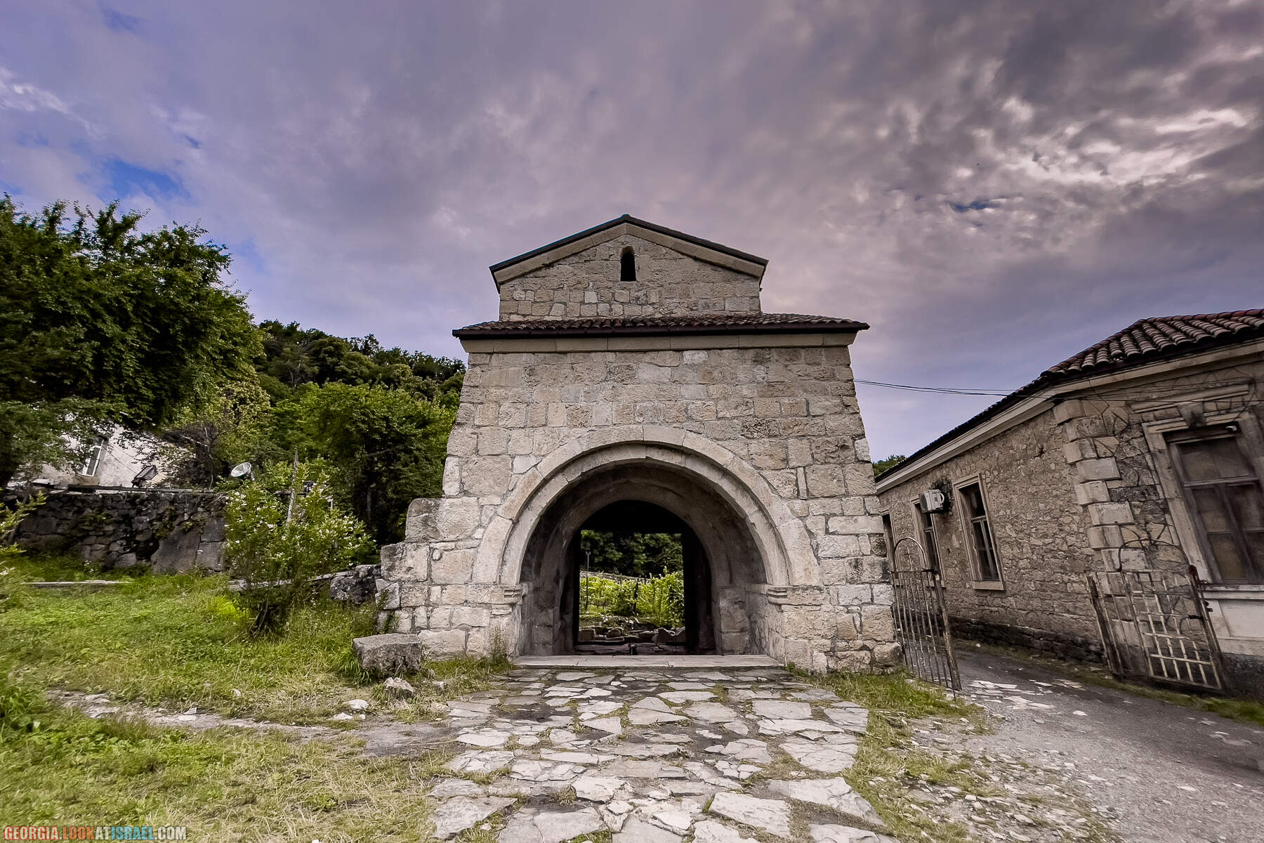 Путешествие в западную Грузию - Монастырь Джвали, первая столица Мцхета, монастырь Гилати