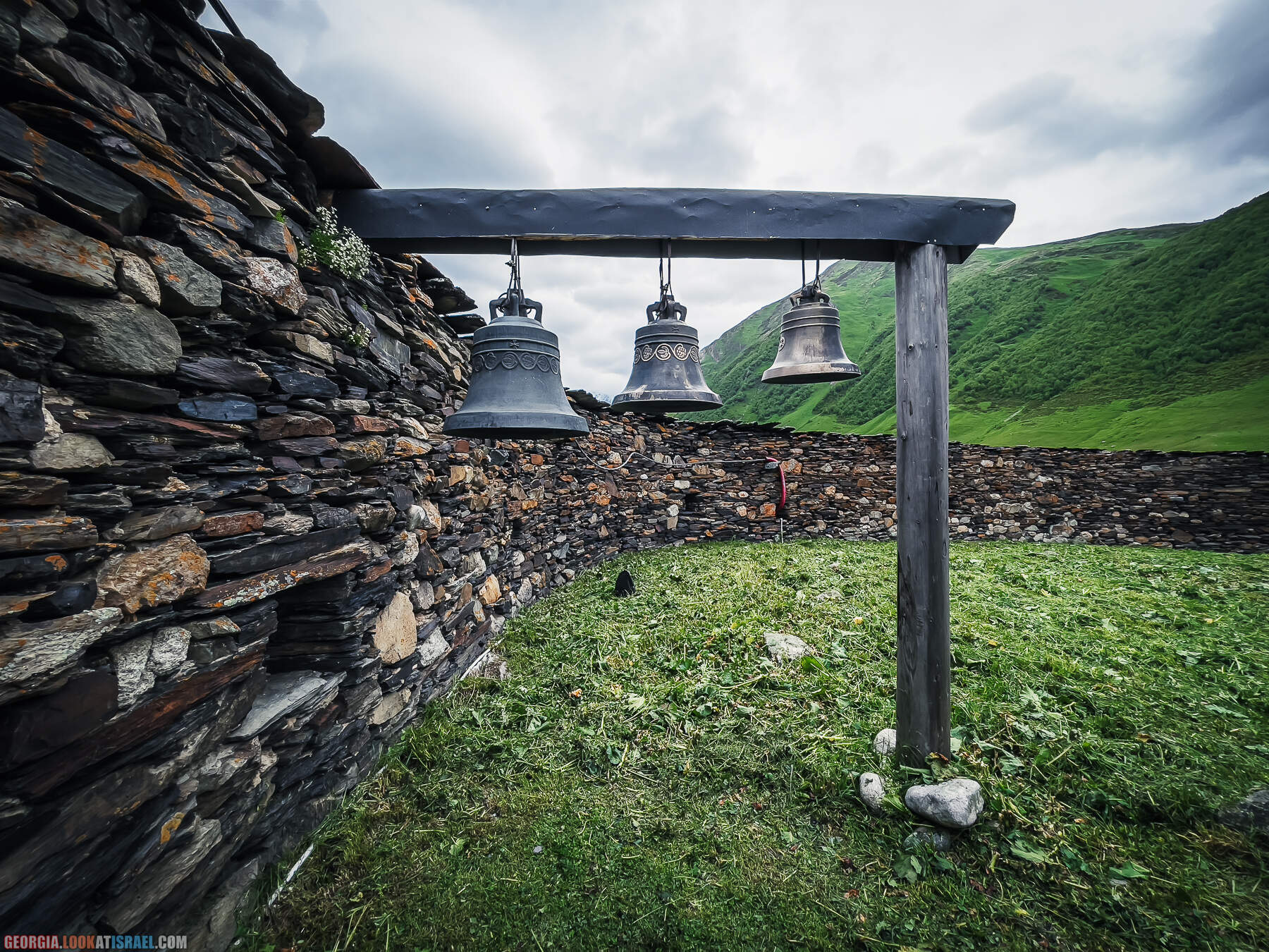 Высокогорное поселение Ушгули, (Сванетия. Грузия)