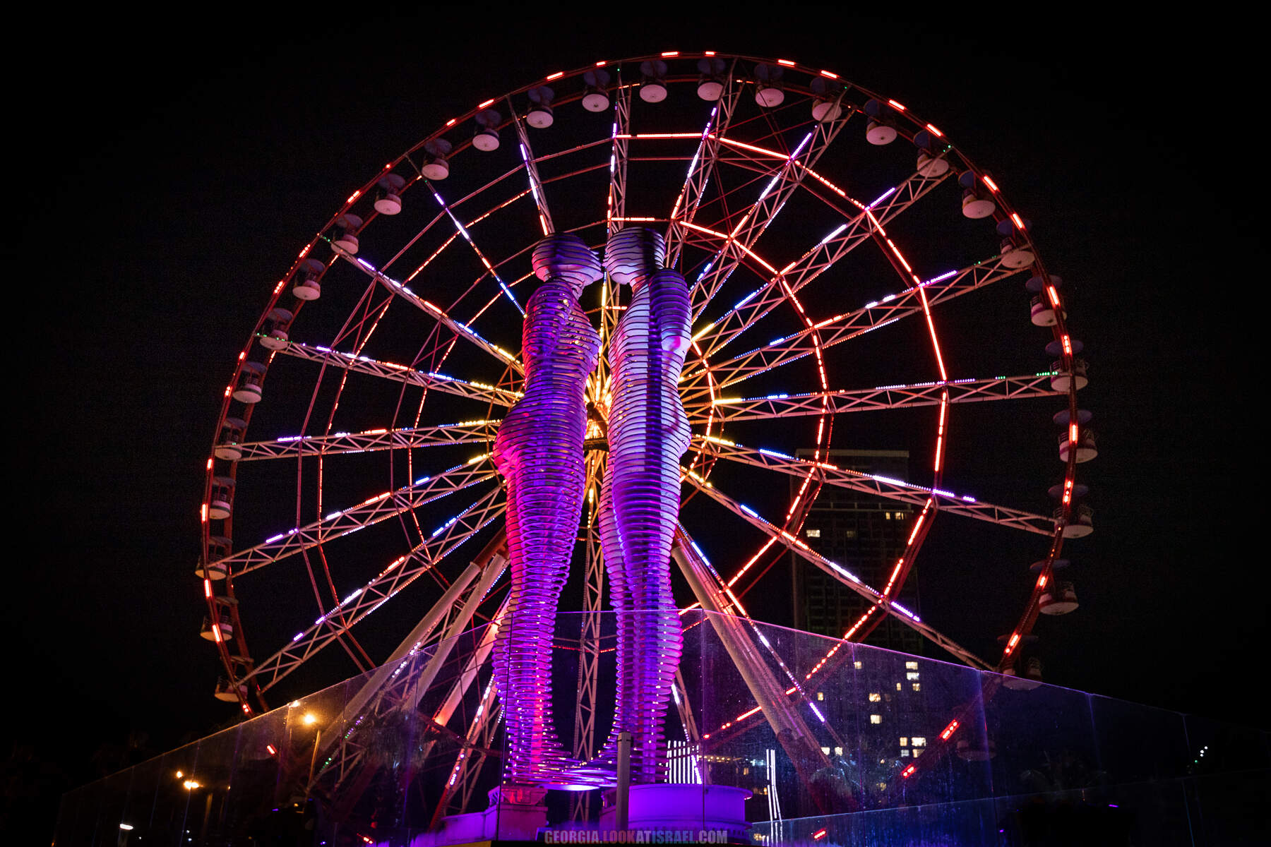 Ночной Батуми и танцующие фонтаны