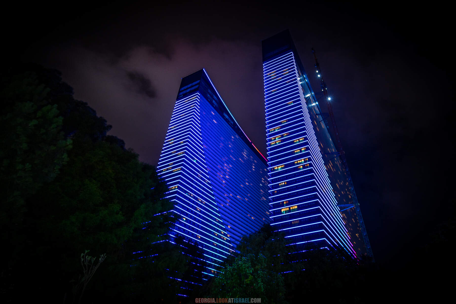 Ночной Батуми и танцующие фонтаны