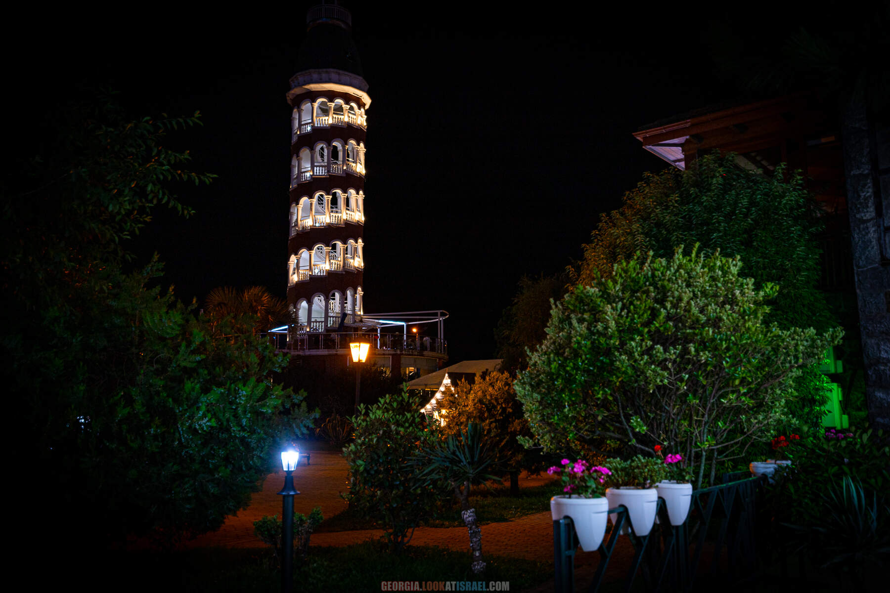 Ночной Батуми и танцующие фонтаны