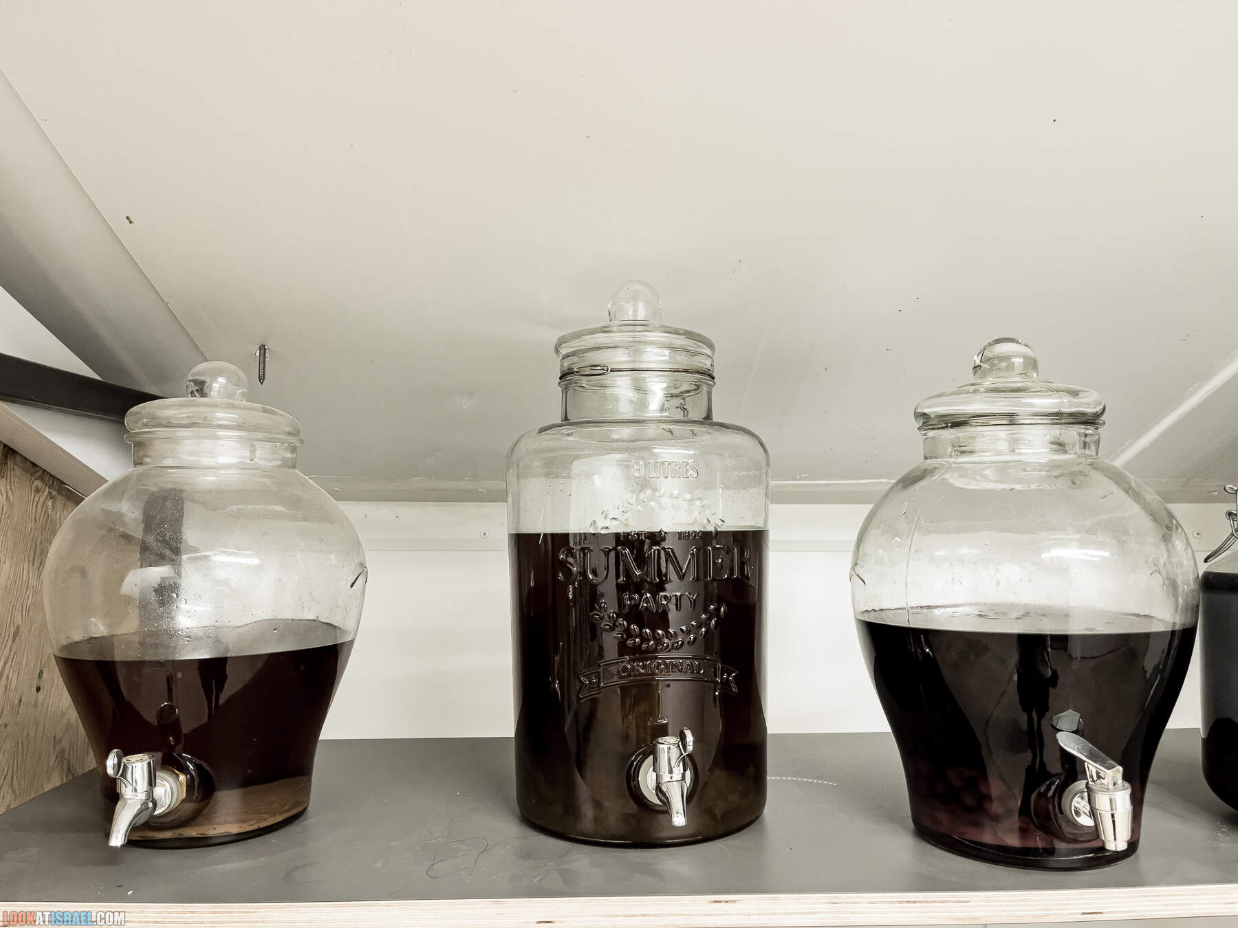 ликёрный бутик-завод ONA в киббуце Рамат Рахель