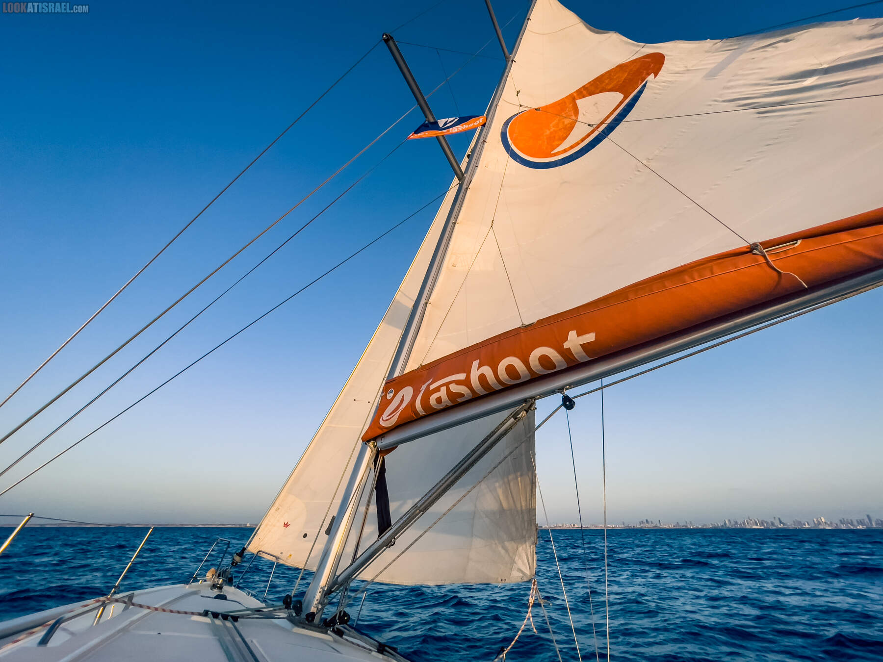 Прогулка на яхте по Средиземному морю