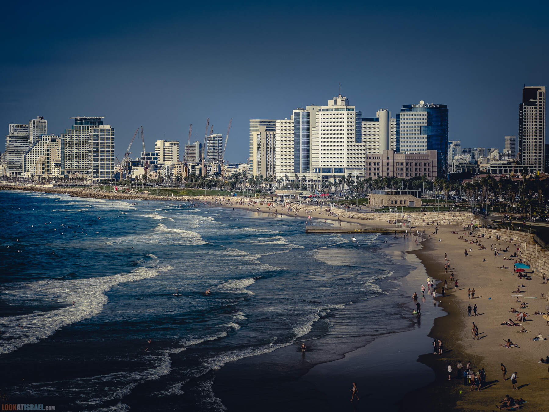 Блошиный рынок в Яффо ночью, Тель-Авив, Израиль