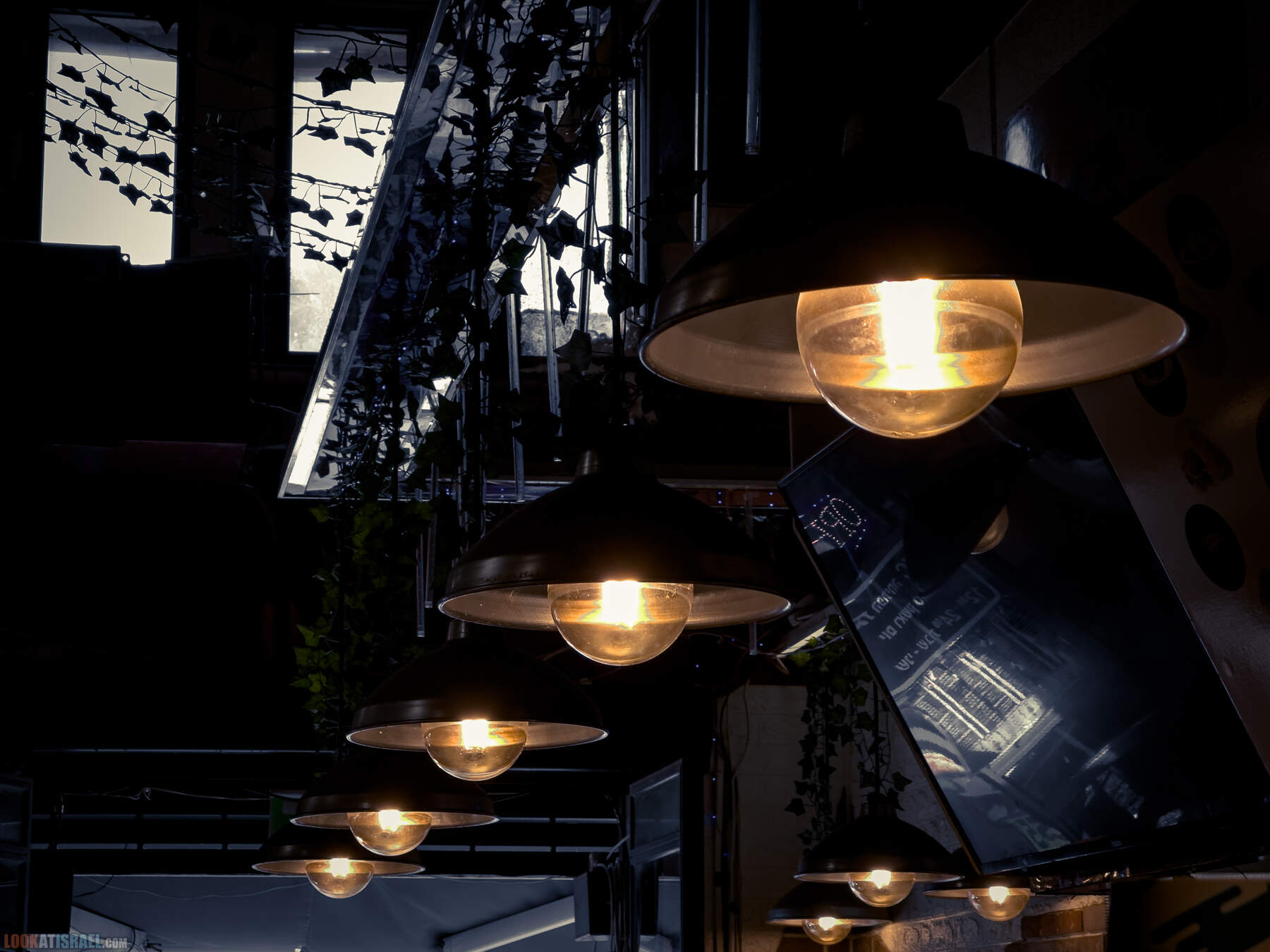 Блошиный рынок в Яффо ночью, Тель-Авив, Израиль