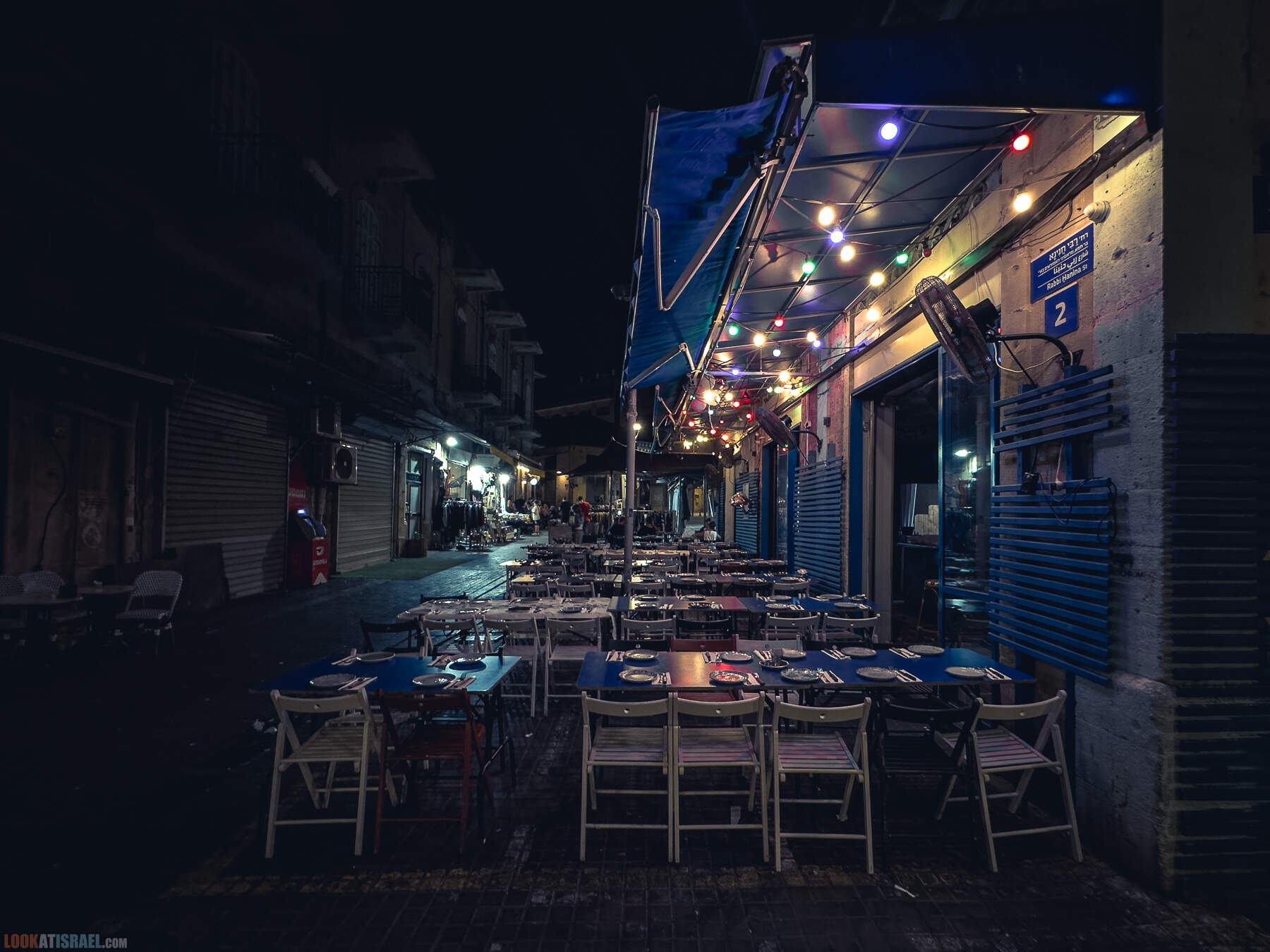 Блошиный рынок в Яффо ночью, Тель-Авив, Израиль