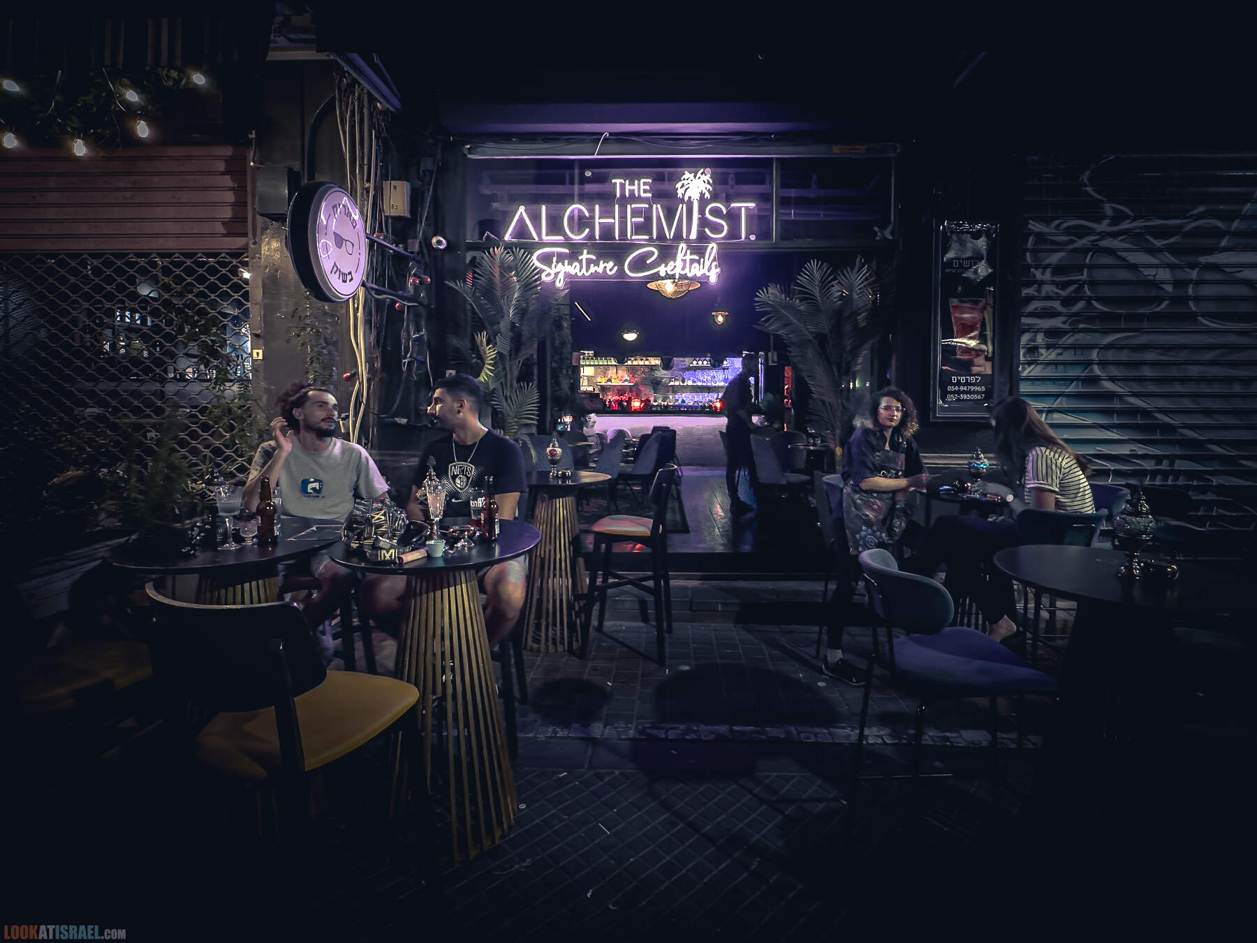 Блошиный рынок в Яффо ночью, Тель-Авив, Израиль