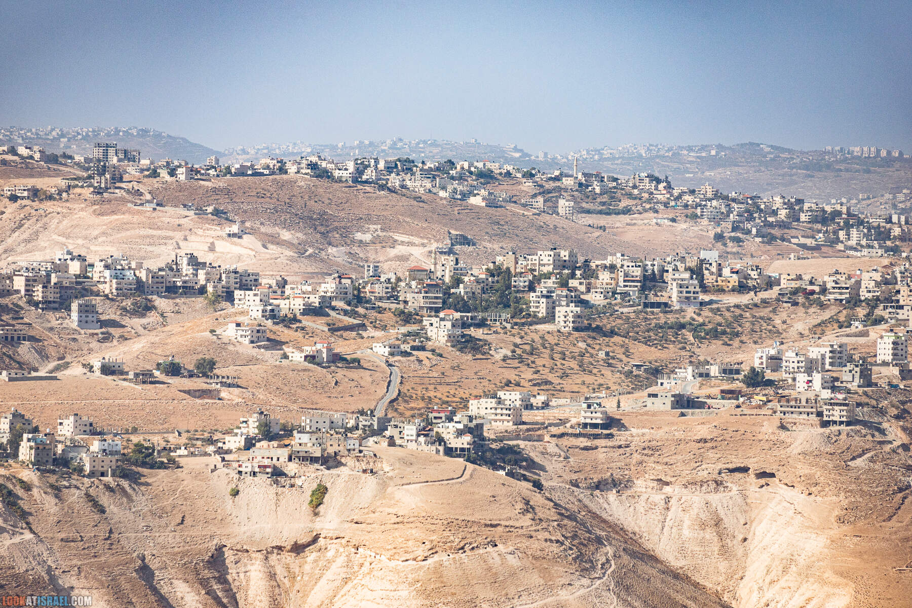 Путешествие корги на джипах по Иудейской пустыне - гора Мунтар (Азазель), монастырь Мар Саба, Гиркания, гора Рас Муакеф