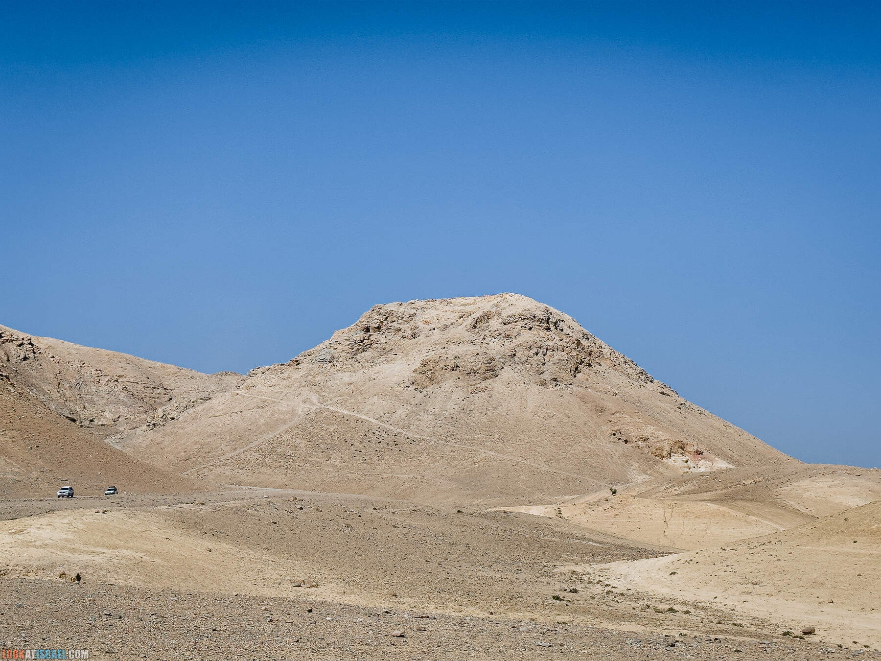 Путешествие корги на джипах по Иудейской пустыне - гора Мунтар (Азазель), монастырь Мар Саба, Гиркания, гора Рас Муакеф