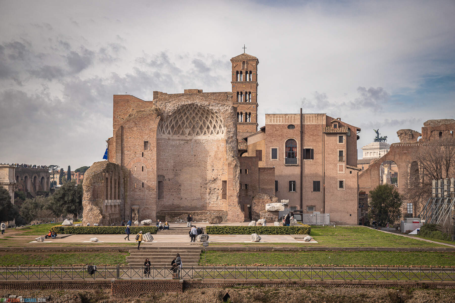 Зимний Рим - Колизей и римский форум