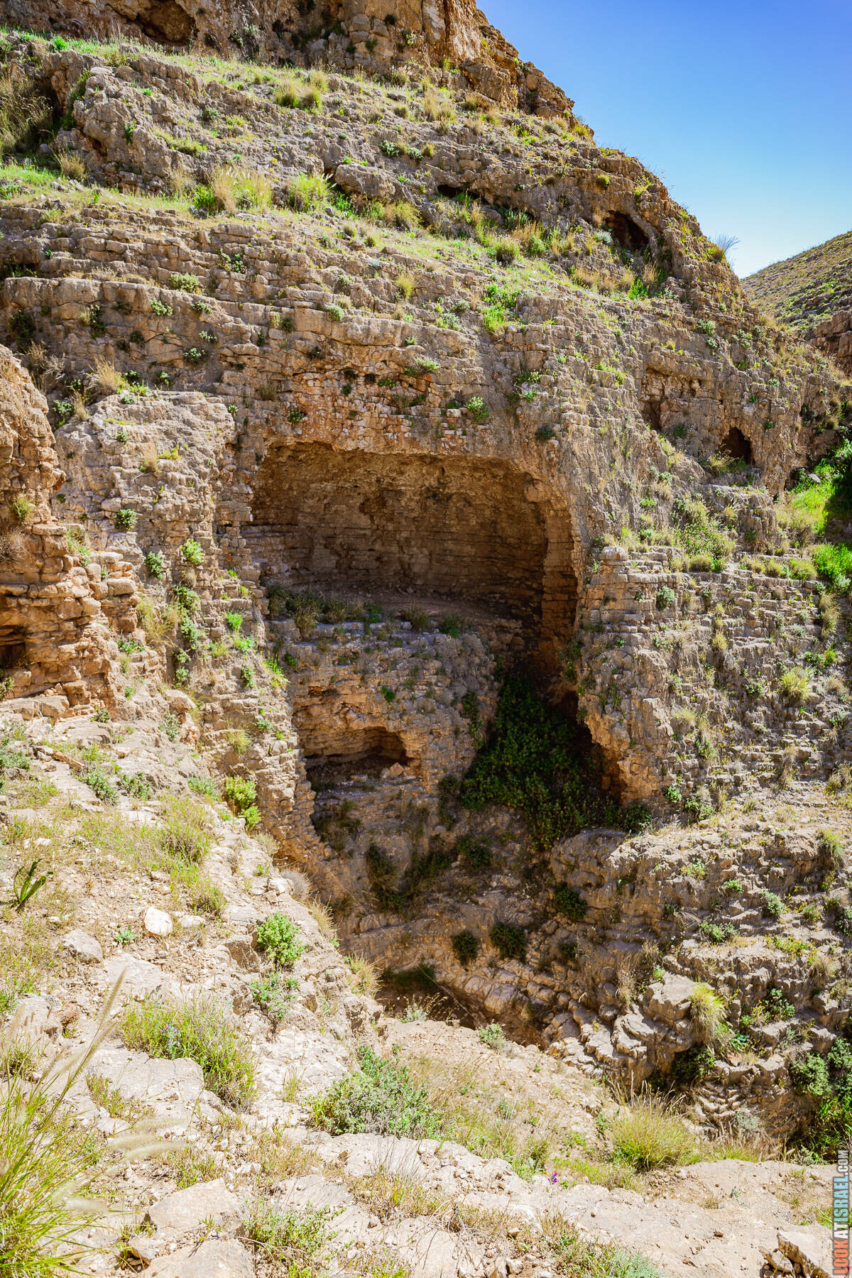 Ущелье гевим Джуфа в Иорданской долине - נחל הגבים ואדי ג׳ופה בבקעת הירדן
