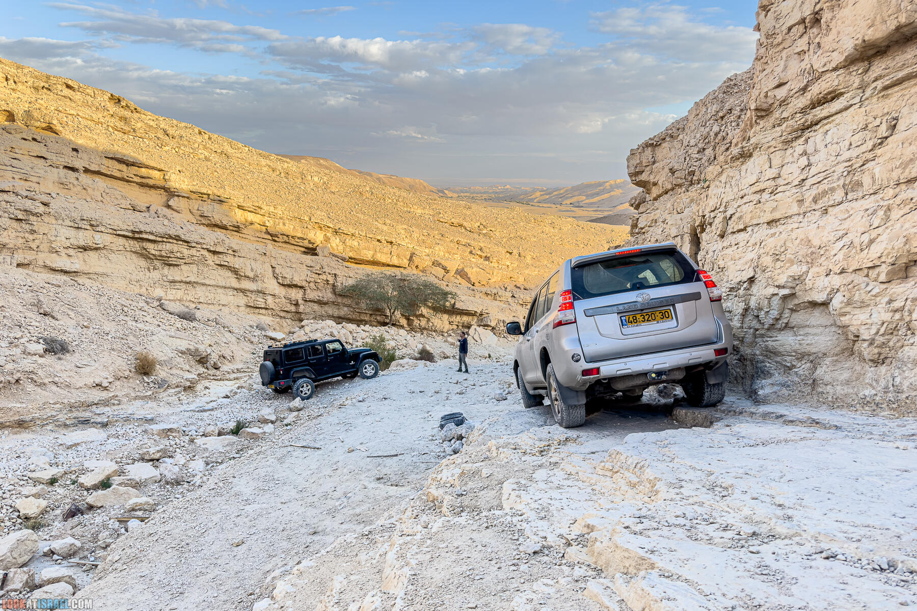 Долина Арава на джипах за два дня - Долина Цин, нахаль и маале Марзева, источник Эйн Ум-Тина, водопад Хагор
