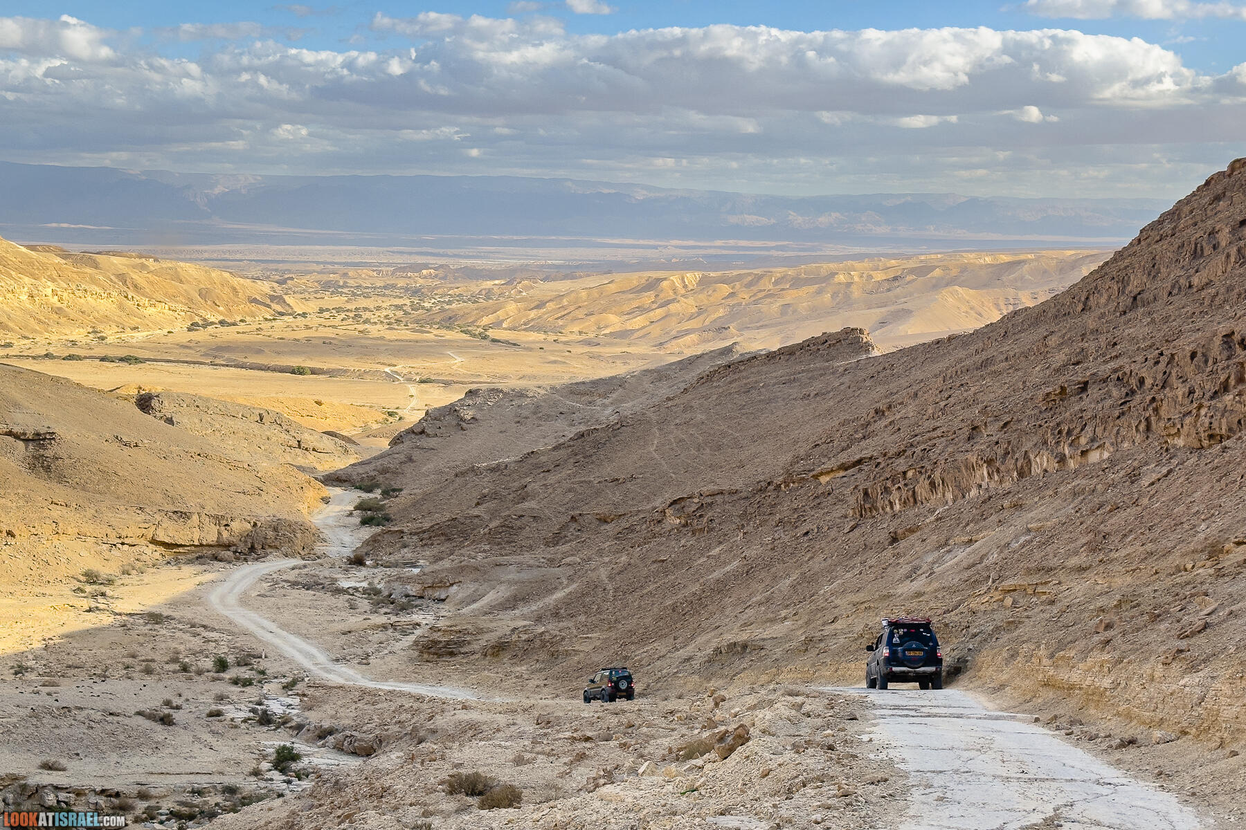 Долина Арава на джипах за два дня - Долина Цин, нахаль и маале Марзева, источник Эйн Ум-Тина, водопад Хагор
